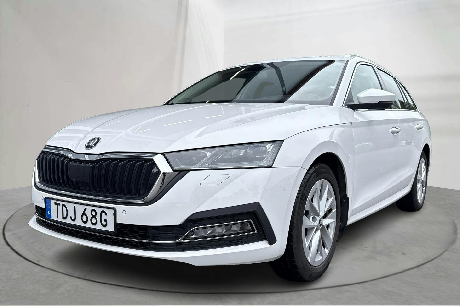 Skoda Octavia G-TEC 1.5 TSI Combi (130hk) - 5 068 mil - Automat - vit - 2022