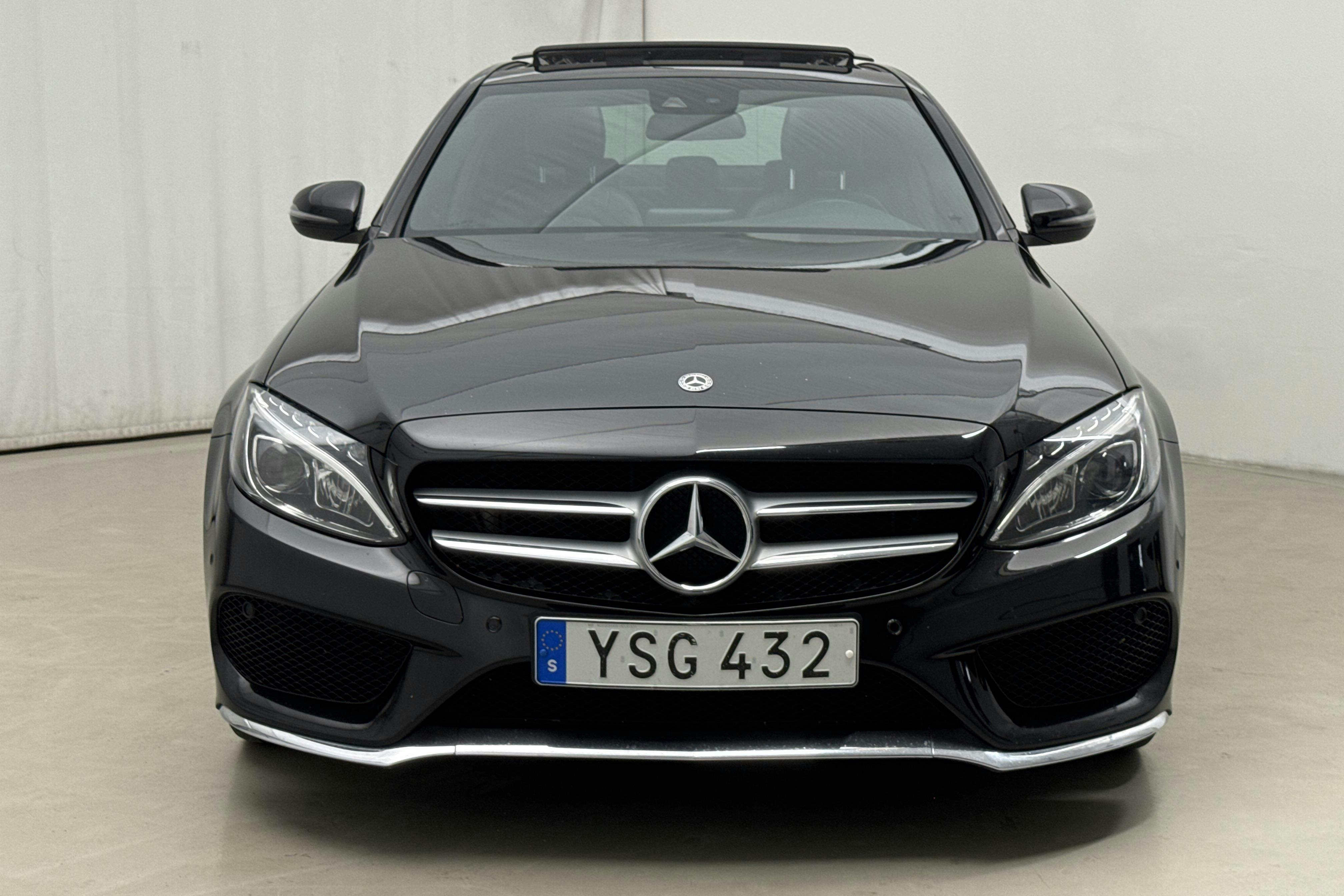 Mercedes C 220 d 4MATIC W205 (170hk) - 12 329 mil - Automat - svart - 2018