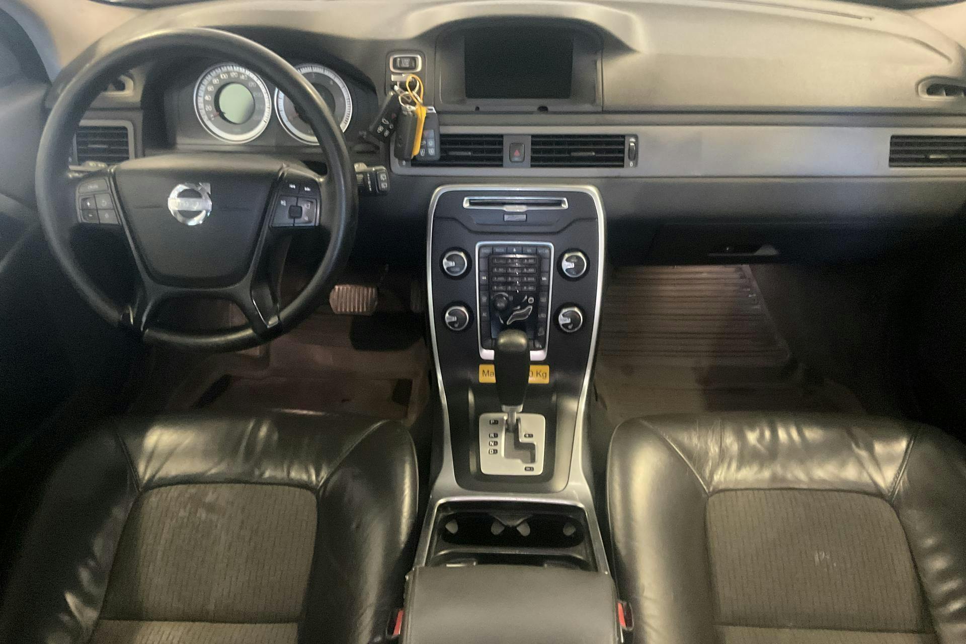 Volvo XC70 II D5 AWD (215hk) - 46 822 mil - Automat - vit - 2012