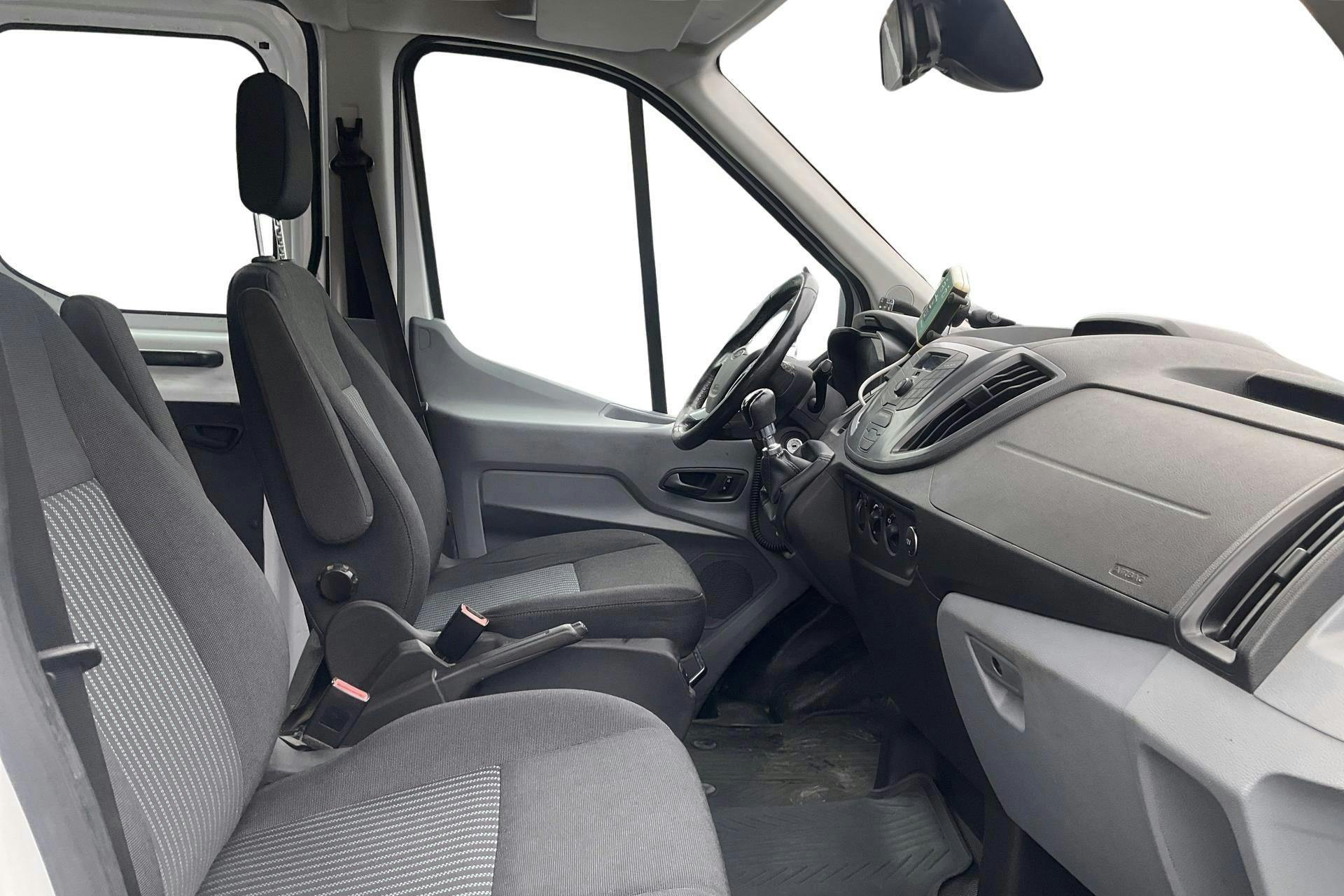 Ford Transit Chassi 350 2.0 TDCi 2WD (170hk) - 8 478 mil - Manuell - 2017