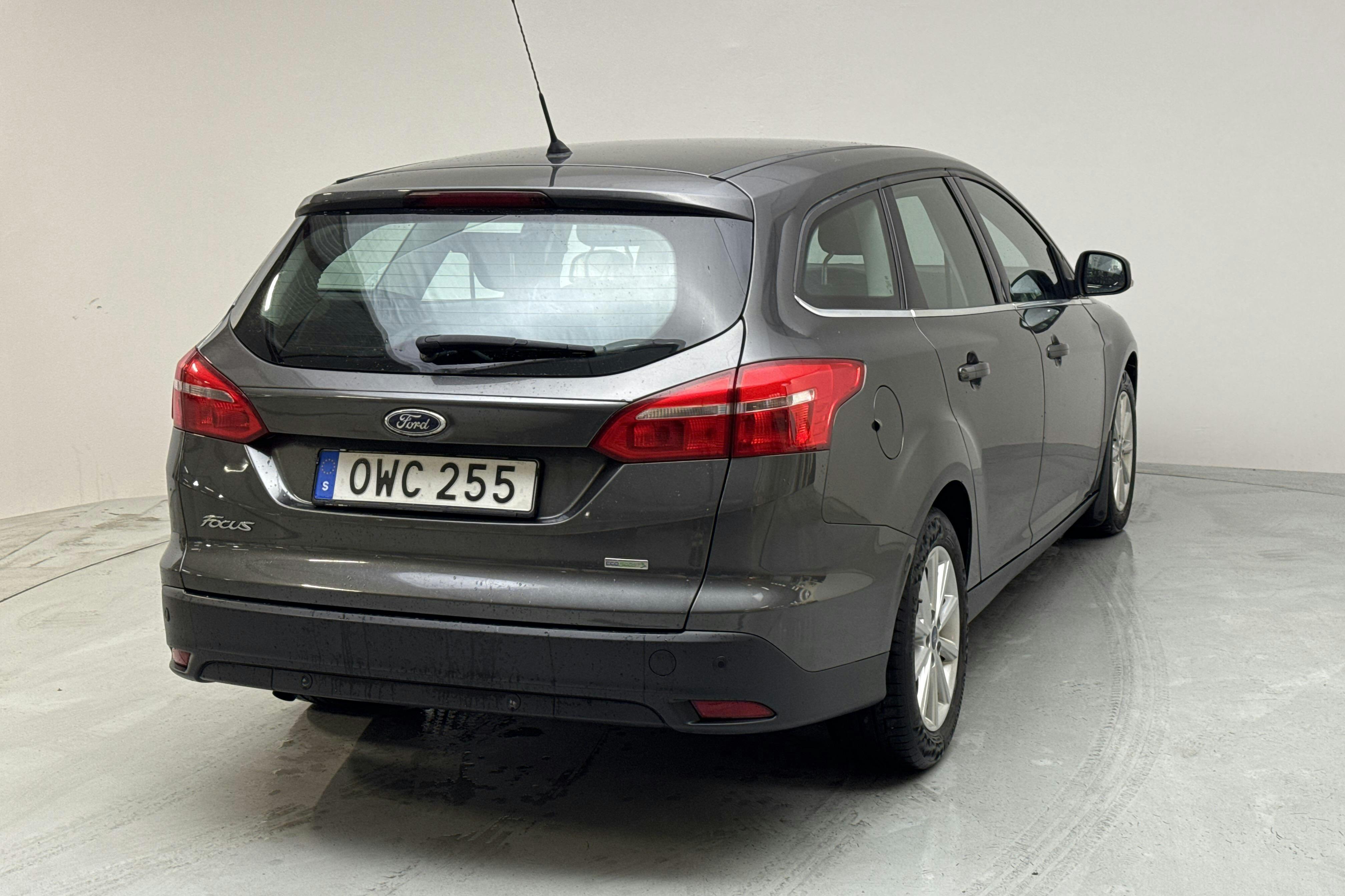 Ford Focus 1.0 EcoBoost Kombi (125hk) - 159 720 km - Käsitsi - hall - 2016