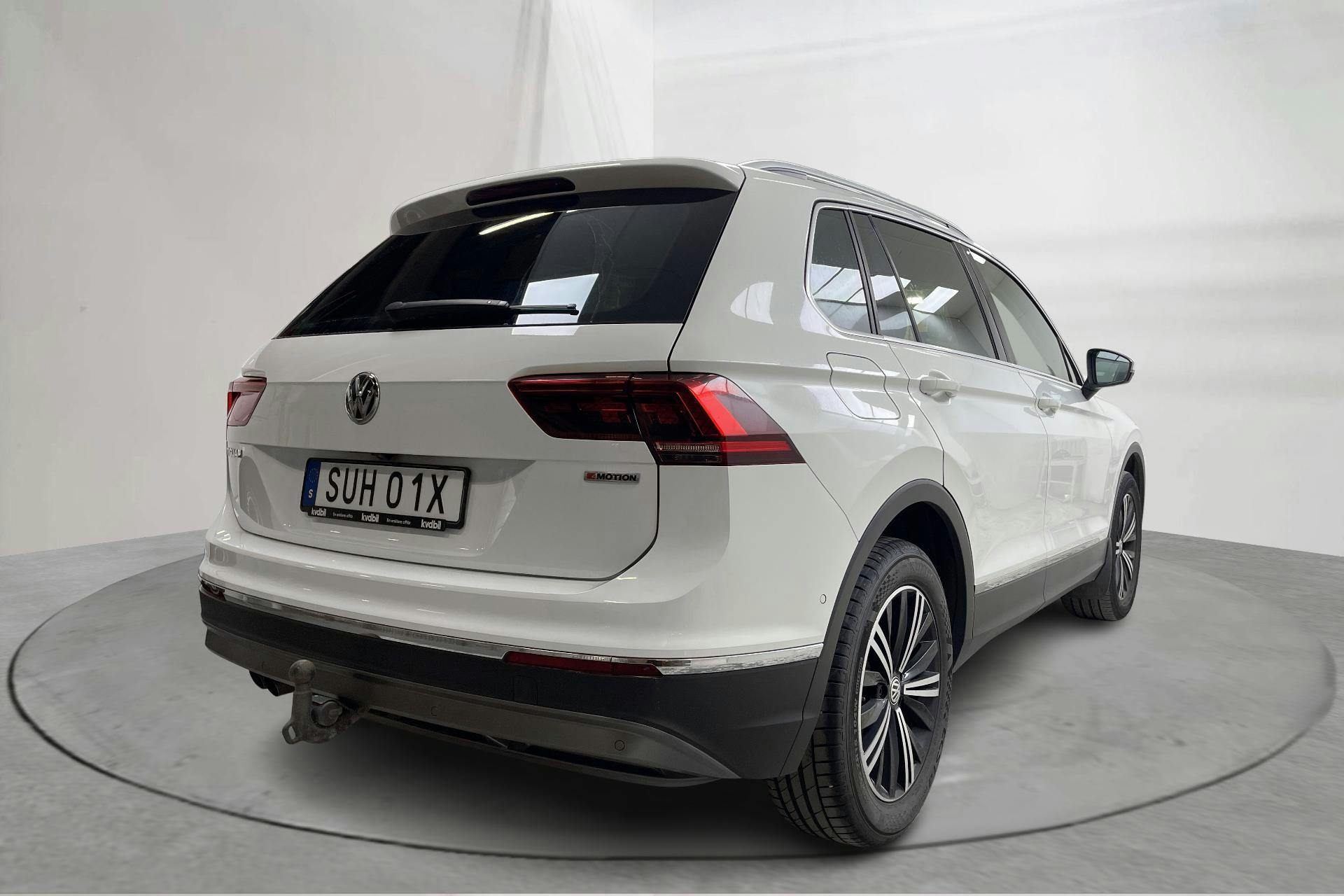 VW Tiguan 2.0 TDI 4MOTION (190hk) - 12 090 mil - Automat - vit - 2020