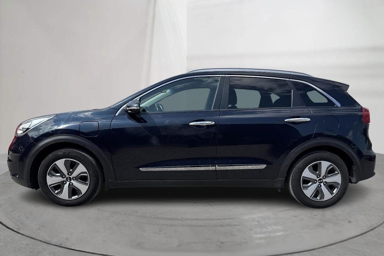 Esitlusfoto 2 aadressil 17: KIA Niro Plug-in Hybrid 1.6 (141hk) - 105 310 km - Automaatne - sinine - 2018