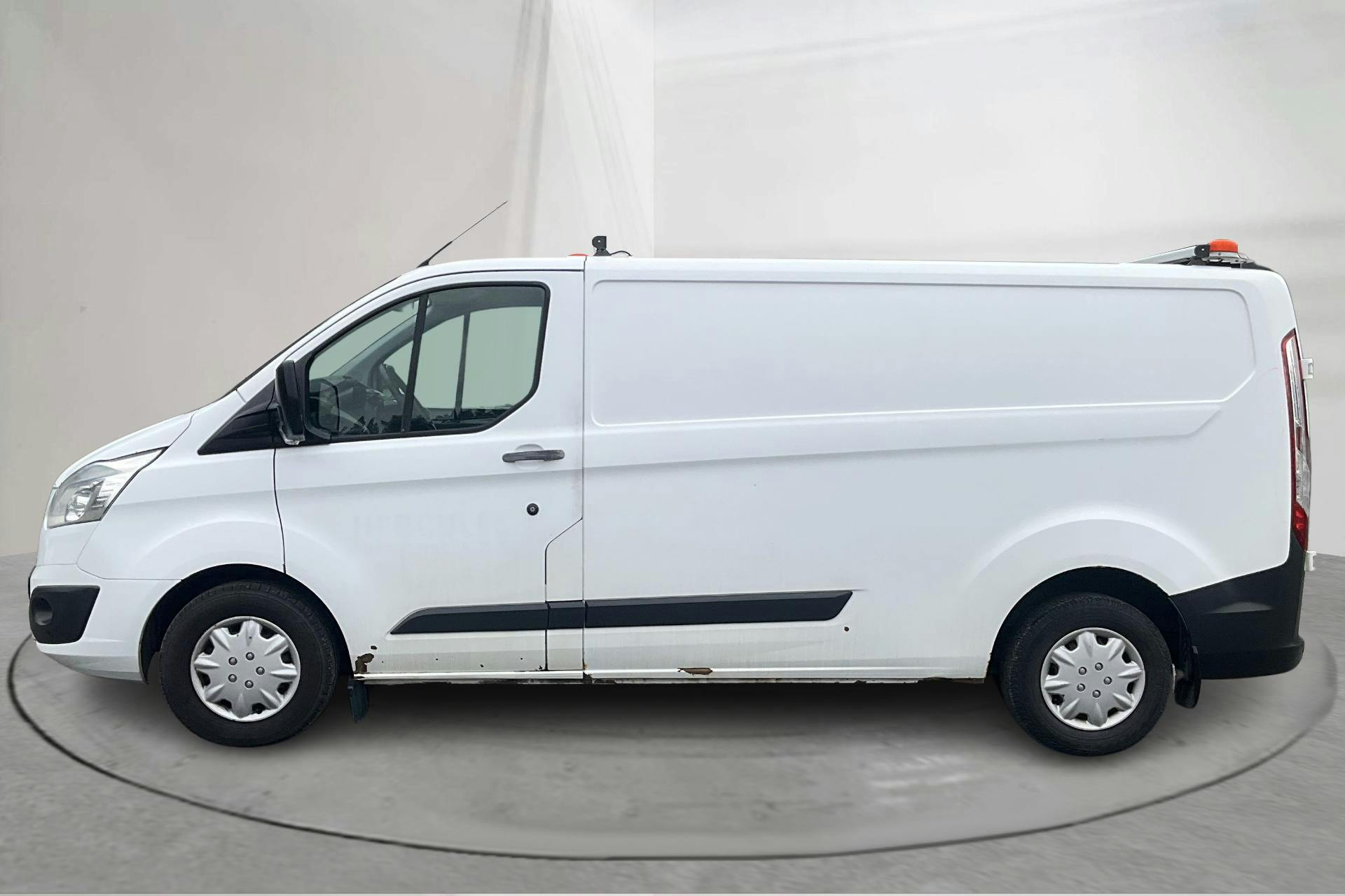 Ford Transit Custom 290 (125hk) - 26 022 mil - Manuell - vit - 2016