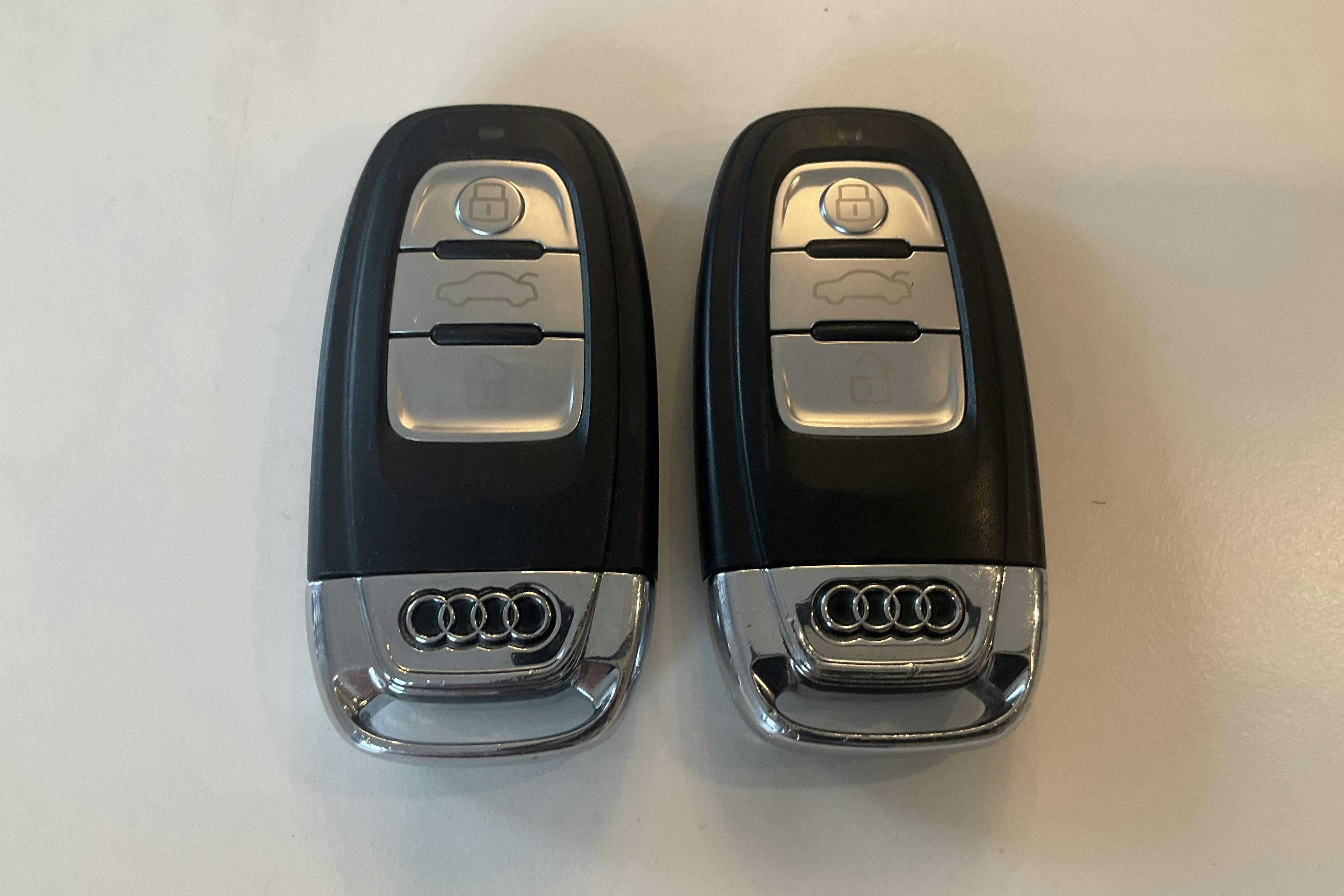 Presentationsfoto 14 av 14: Audi A4 2.0 TFSI E85 Avant quattro (180hk) - 14 925 mil - Manuell - svart - 2013