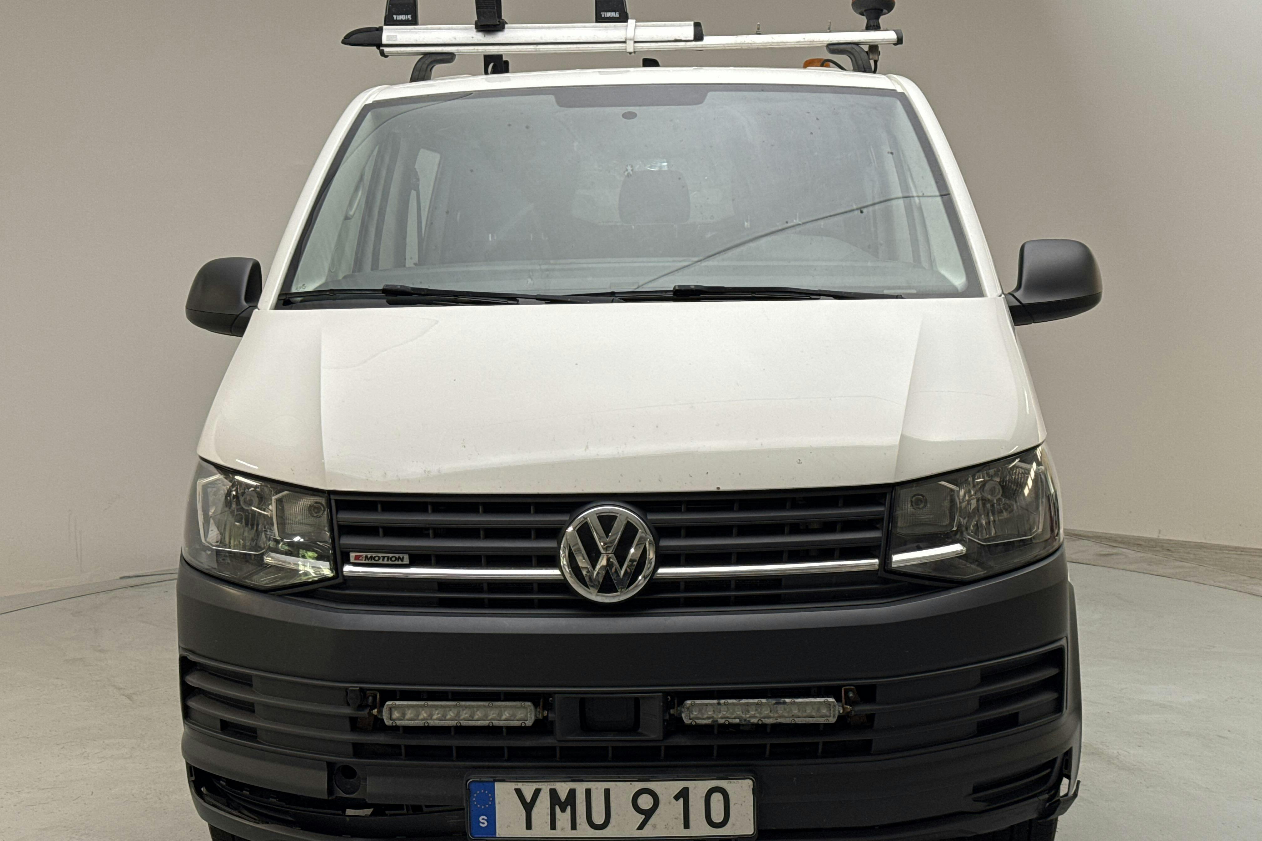 VW Transporter T6 2.0 TDI BMT Skåp 4MOTION (150hk) - 19 334 mil - Manuell - vit - 2018