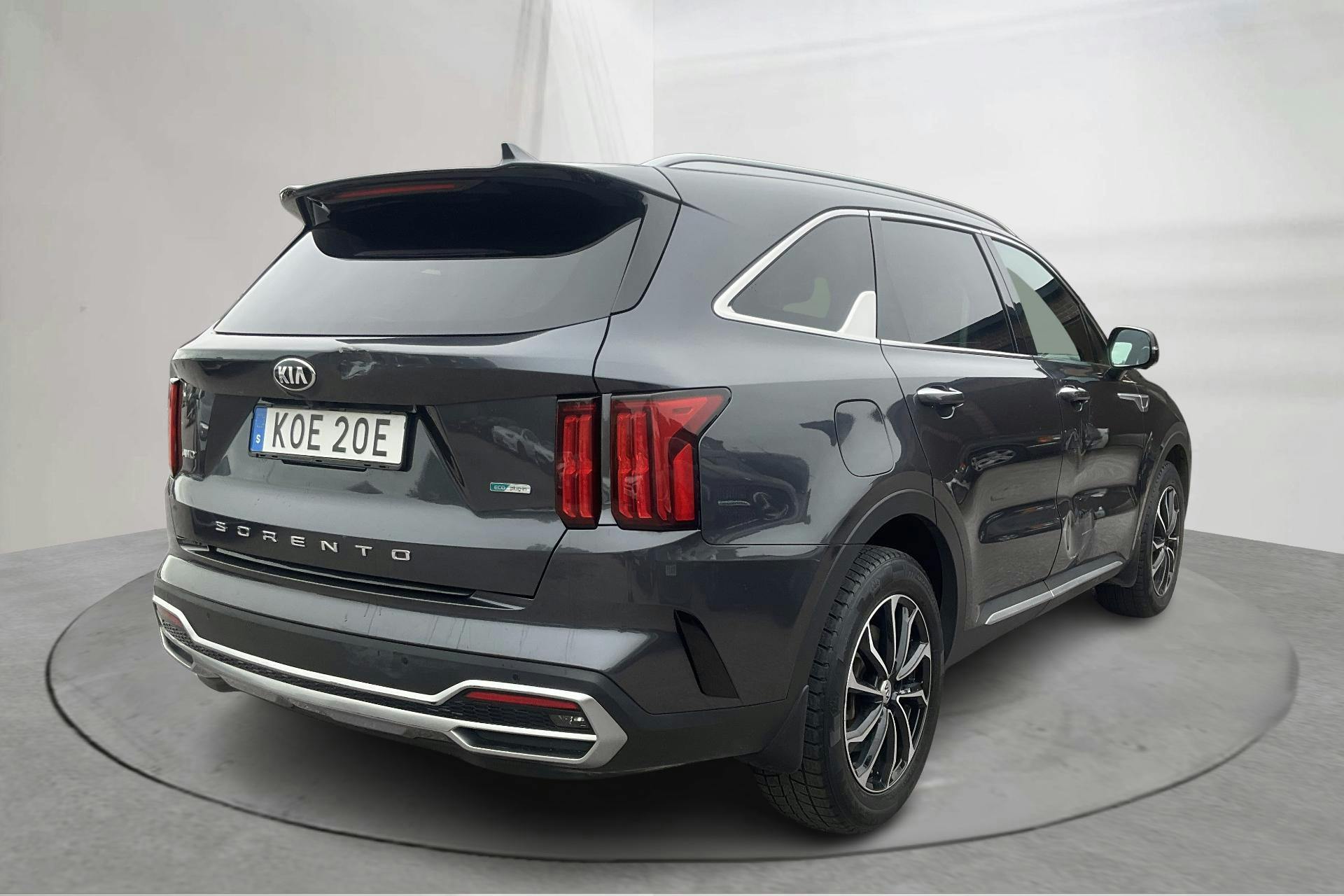 KIA Sorento 1.6 T-GDi Plug-in Hybrid AWD (265hk) - 7 403 mil - Automat - grå - 2021