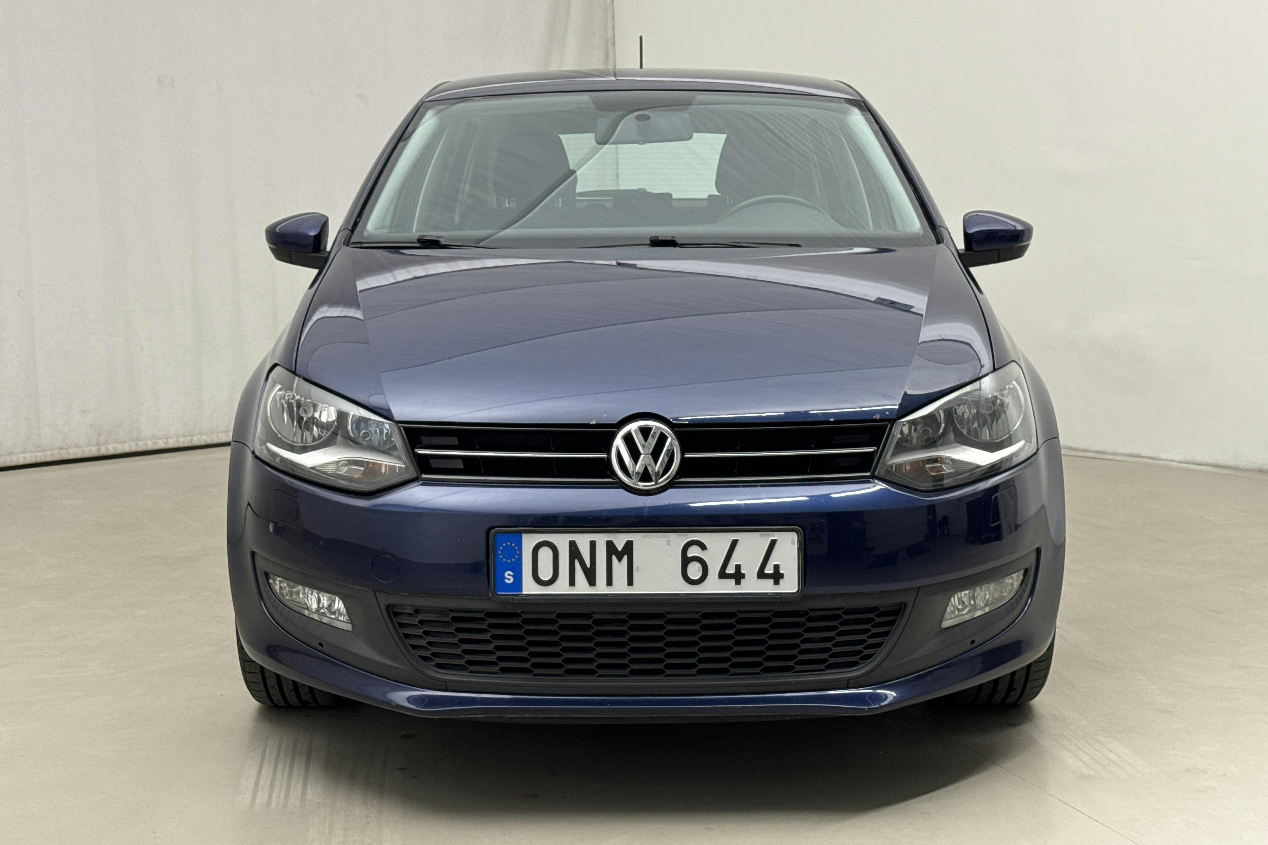 VW Polo 1.4 5dr (85hk) - 9 299 mil - Manuell - Dark Blue - 2014