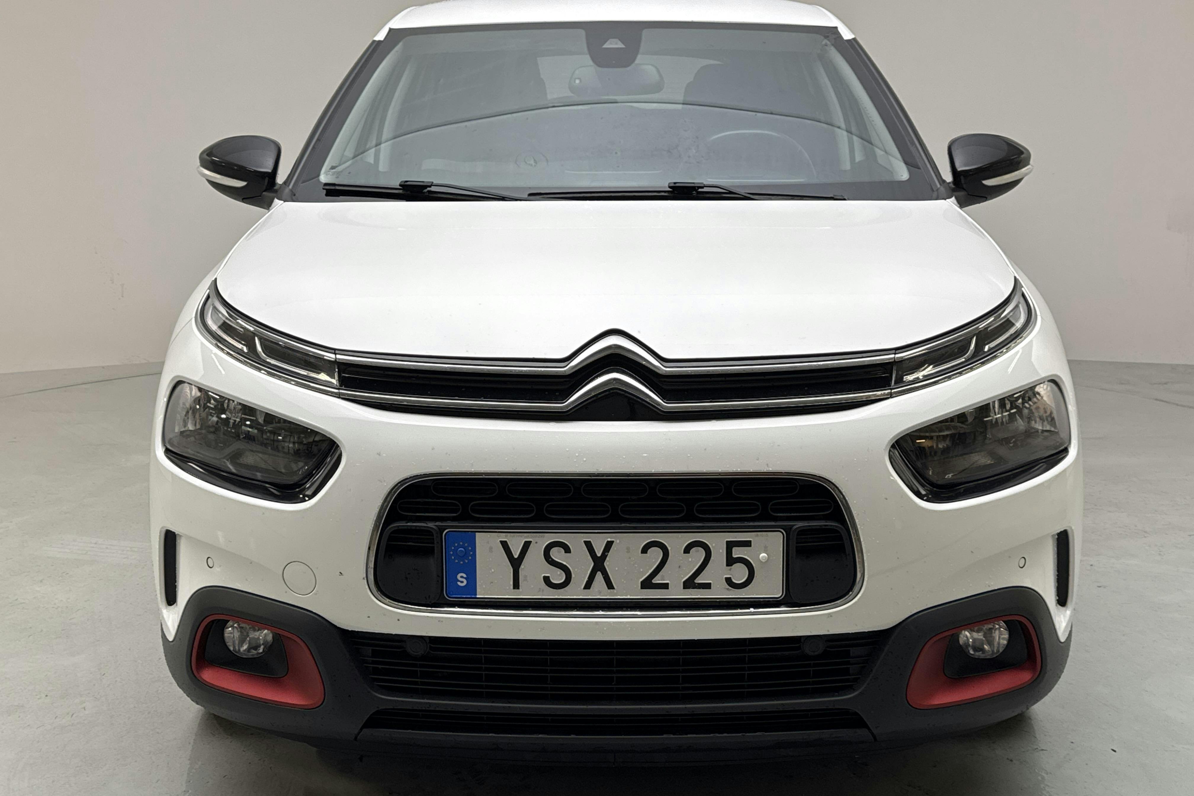 Citroën C4 Cactus PureTech (110hk) - 8 506 mil - Manuell - vit - 2019