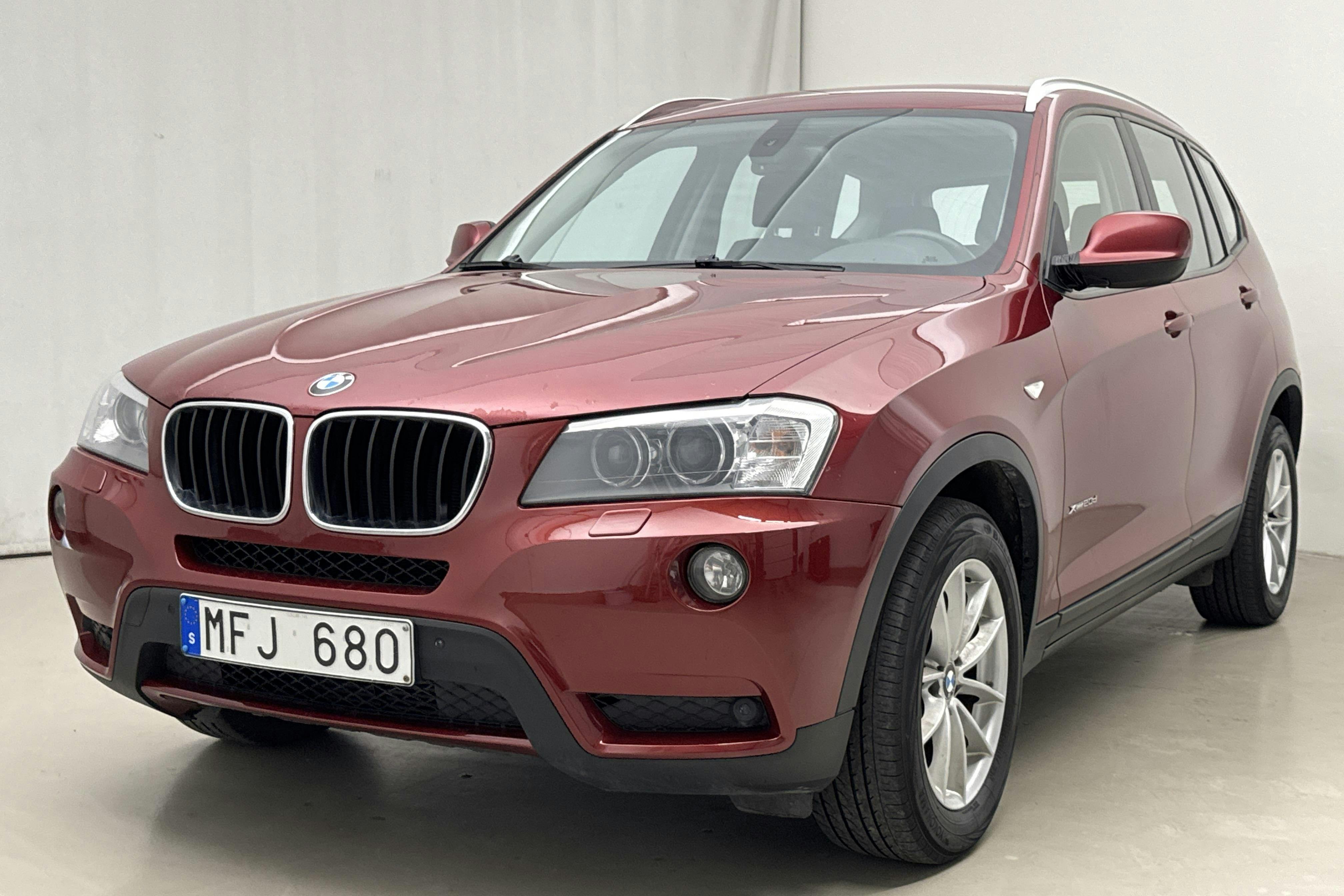BMW X3 xDrive20d, F25 (184hk) - 29 320 mil - Automat - röd - 2012