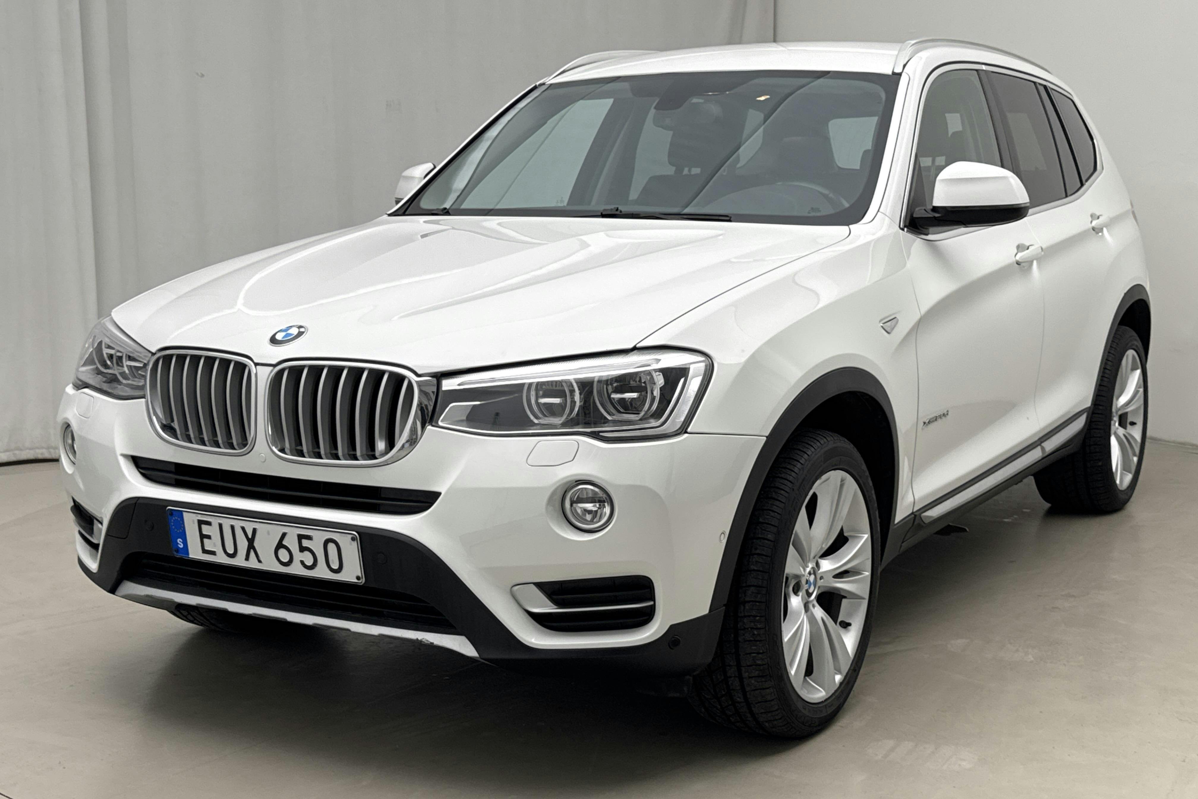 BMW X3 xDrive20d, F25 (190hk) - 10 064 mil - Automat - vit - 2015