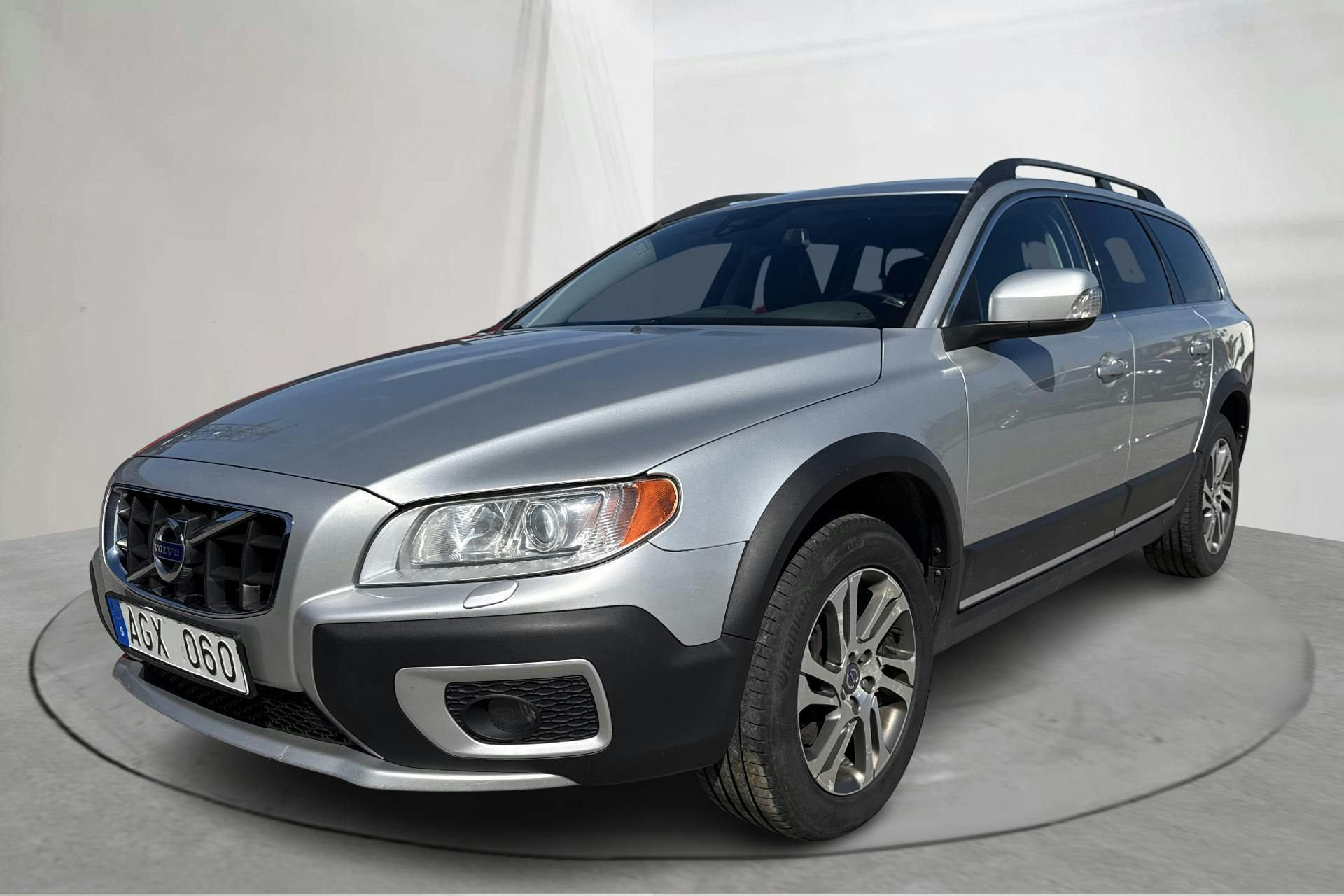 Volvo XC70 II D4 AWD (163hk) - 26 813 mil - Automat - Light Grey - 2013