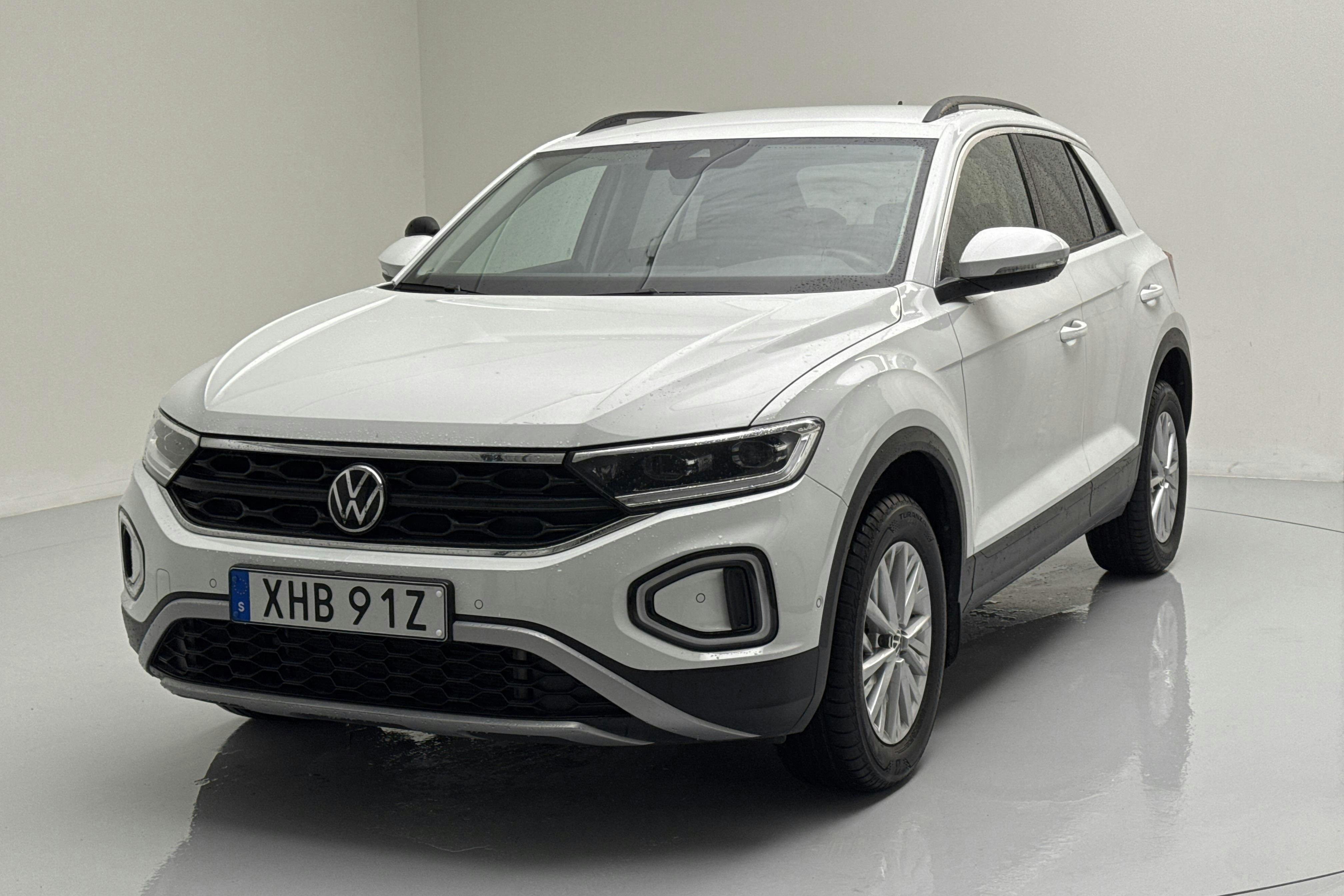 VW T-Roc 1.0 TSI (110hk) - 1 744 mil - Manuell - vit - 2022