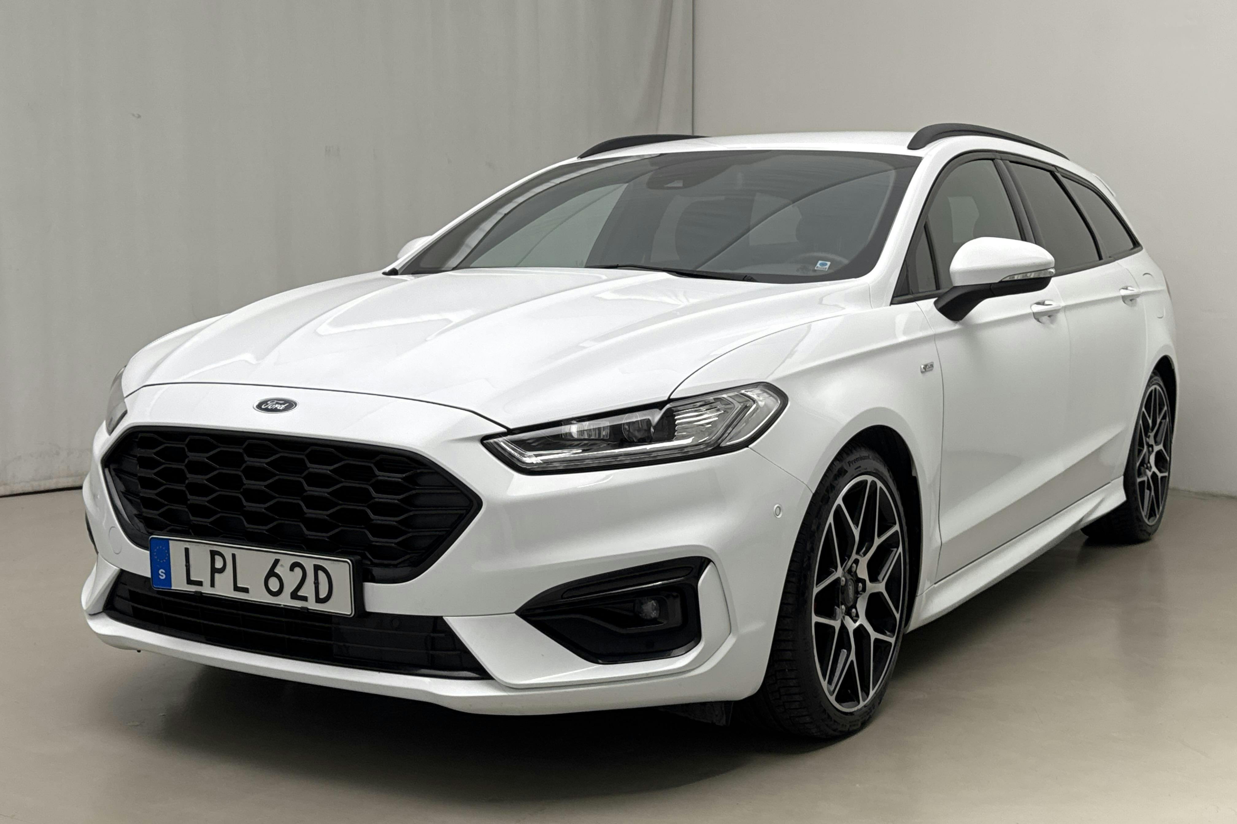 Ford Ford Mondeo Kombi 2.0 EcoBlue AWD SelectShift (190hk) - 5 065 mil - Automat - vit - 2022