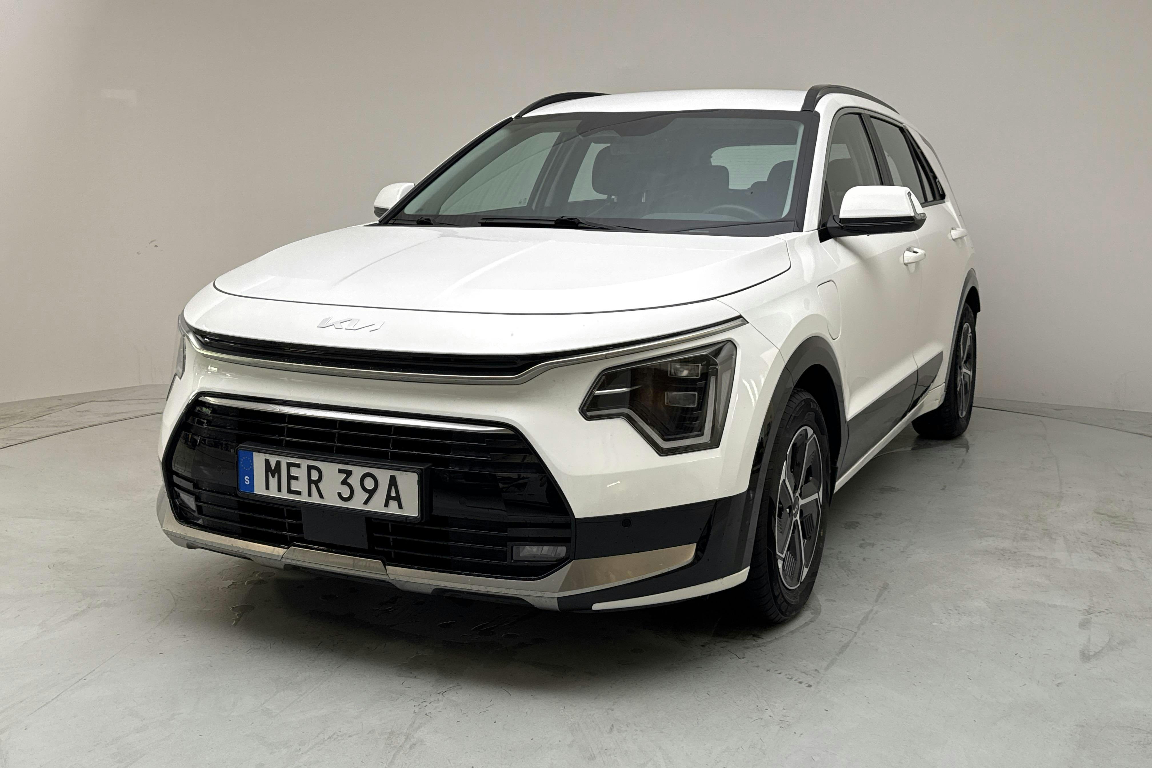 KIA Niro Plug-in Hybrid (183hk) - 97 600 km - Automaatne - valge - 2023
