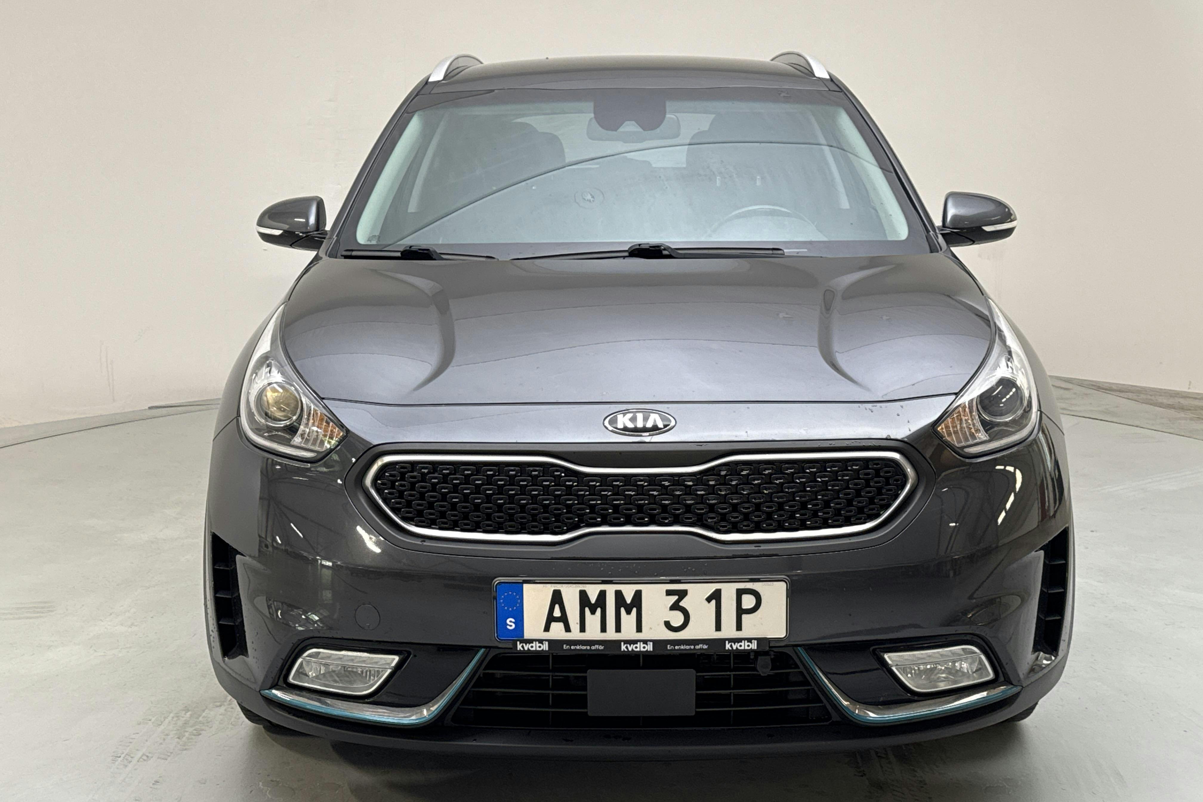 KIA Niro Plug-in Hybrid 1.6 (141hk) - 11 337 mil - Automat - grå - 2019