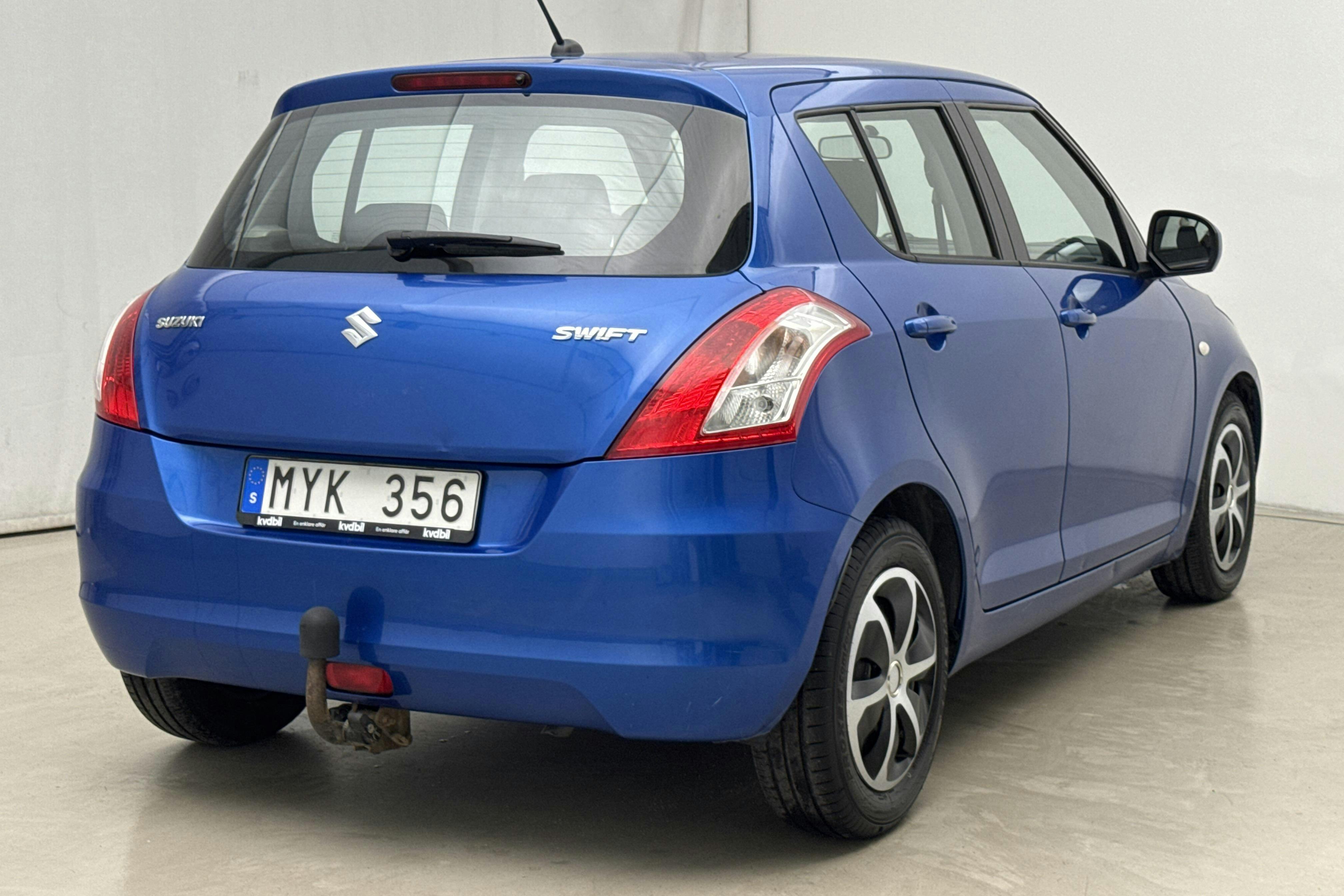 Suzuki Swift 1.2 5dr (94hk) - 7 263 mil - Automat - blå - 2013