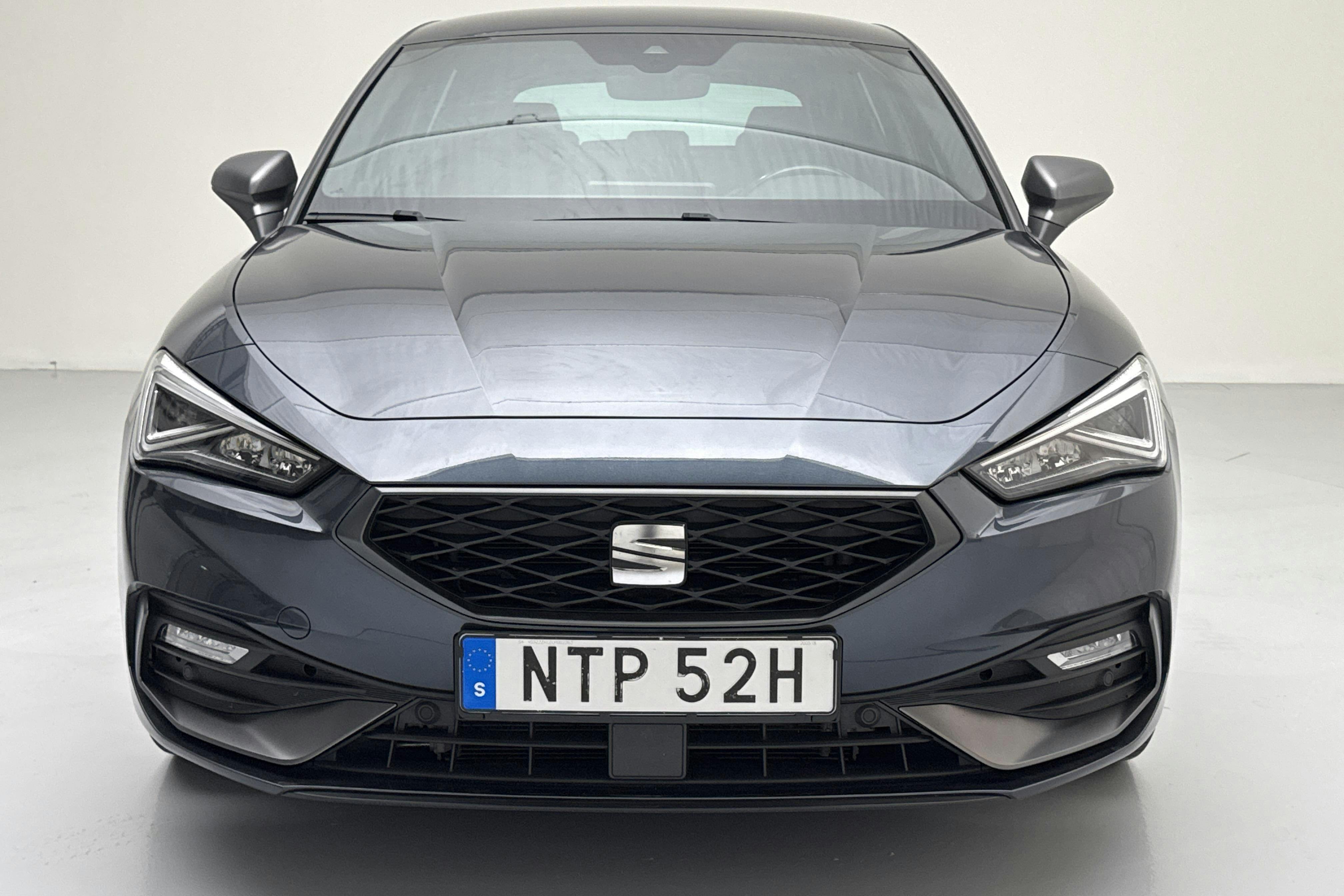 Seat Leon 1.5 eTSI 5dr (150hk) - 4 543 mil - Automat - Dark Grey - 2020