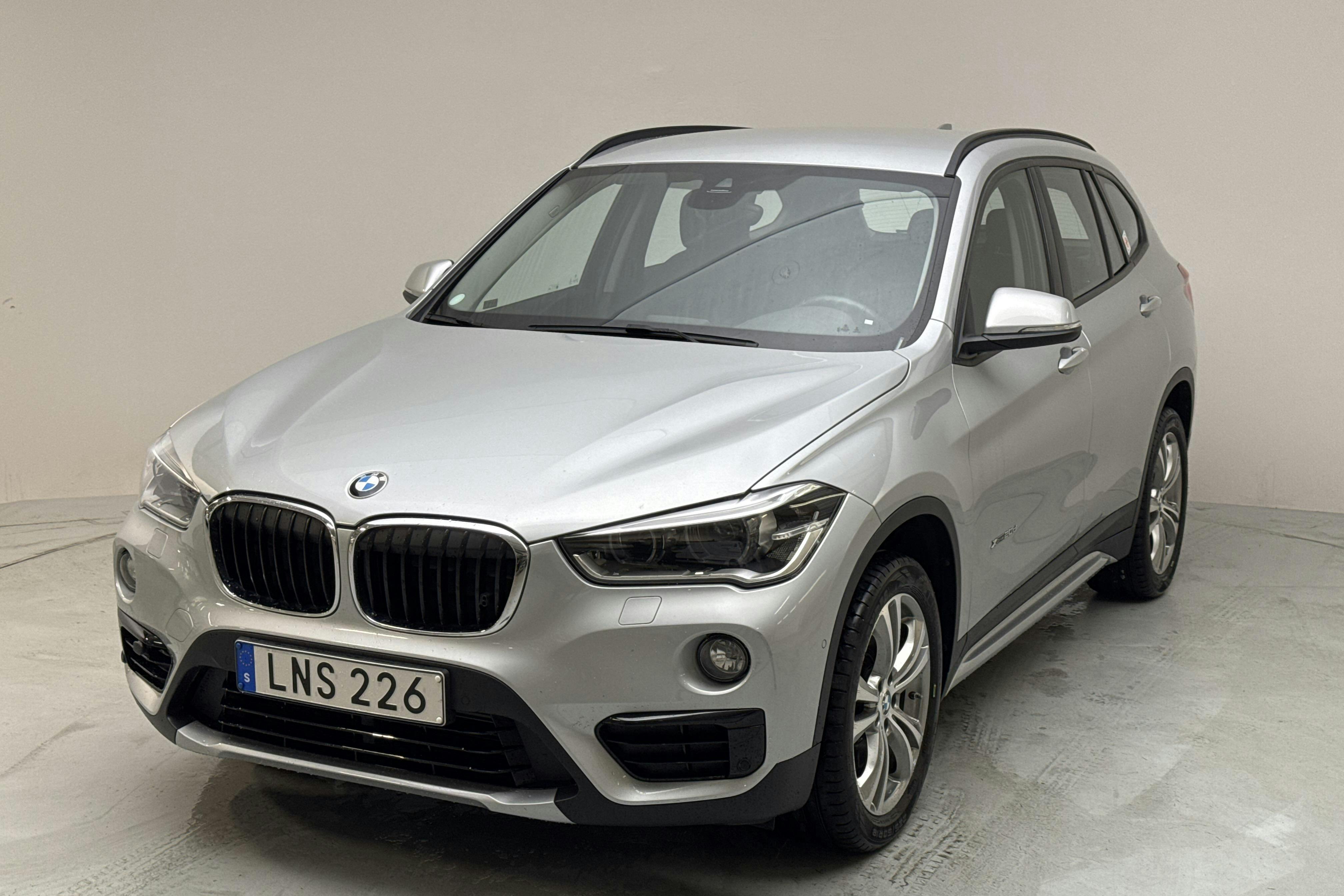 BMW X1 xDrive20d, F48 (190hk) - 66 950 km - Automatic - silver - 2016