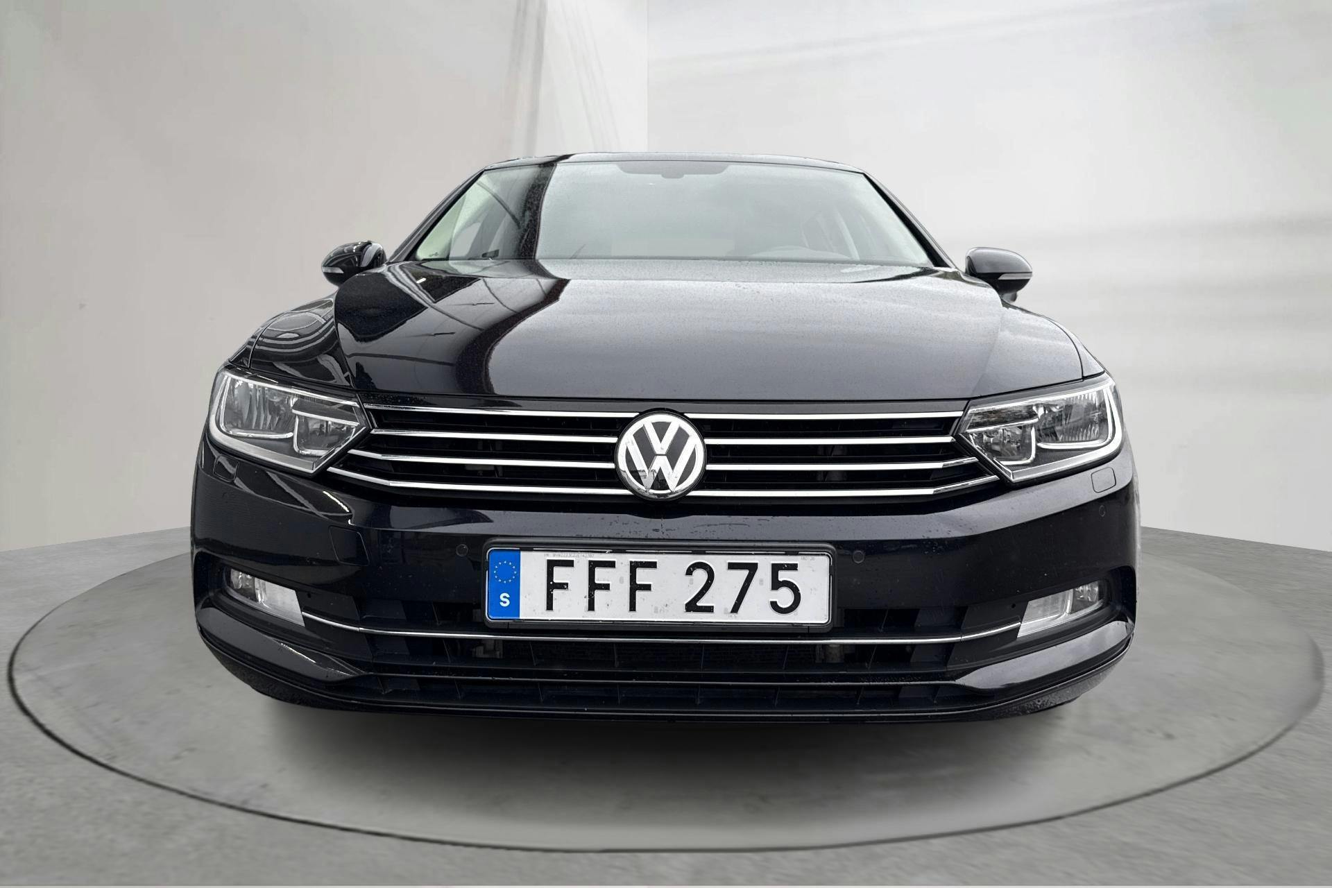 VW Passat 1.4 TSI Sportscombi (150hk) - 13 887 mil - Automat - svart - 2018