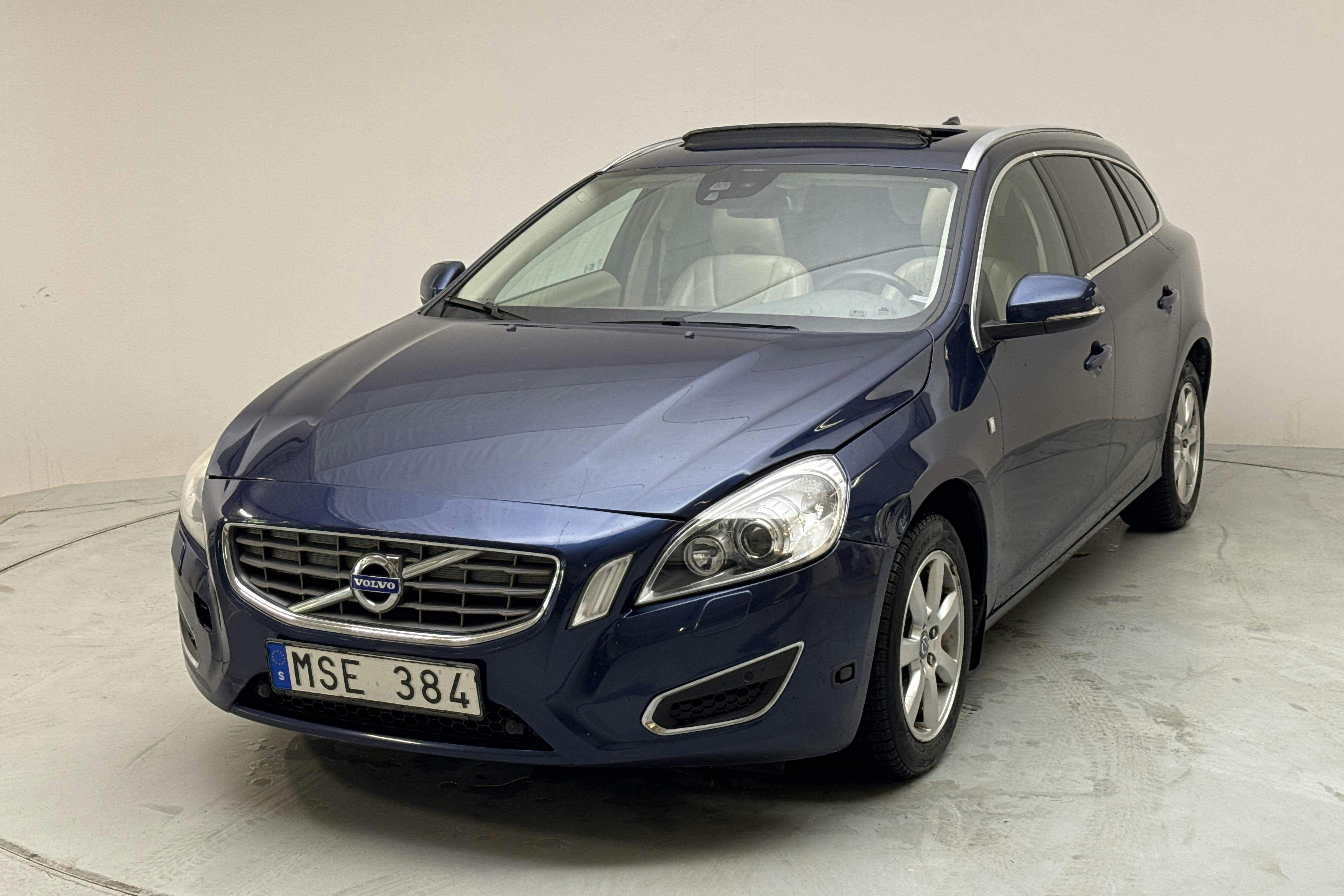 Volvo V60 1.6D DRIVe (115hk) - 26 950 mil - Manuell - blå - 2012