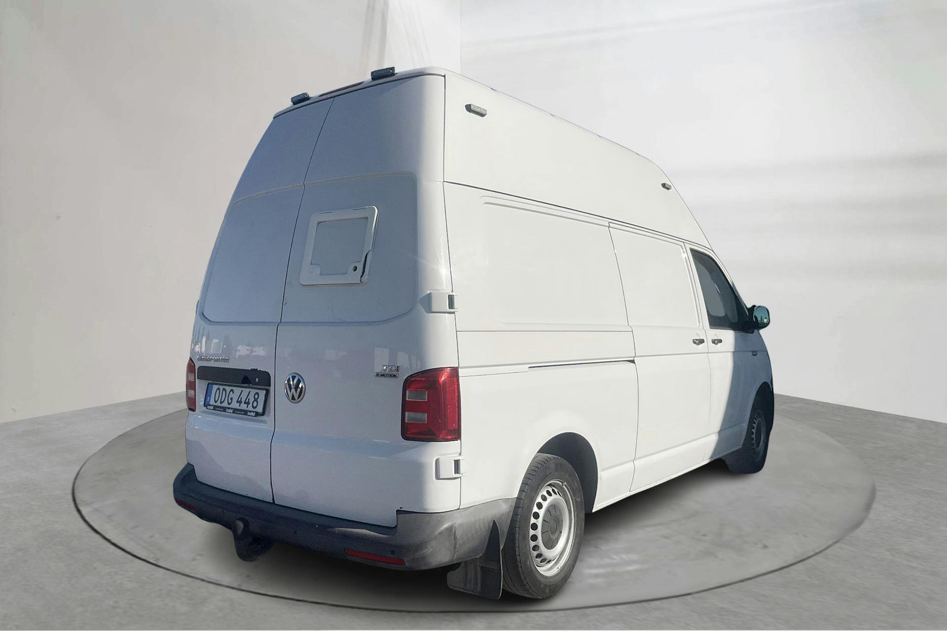 VW Transporter T6 2.0 TDI BMT Skåp 4MOTION (150hk) - 13 418 mil - Manuell - vit - 2016