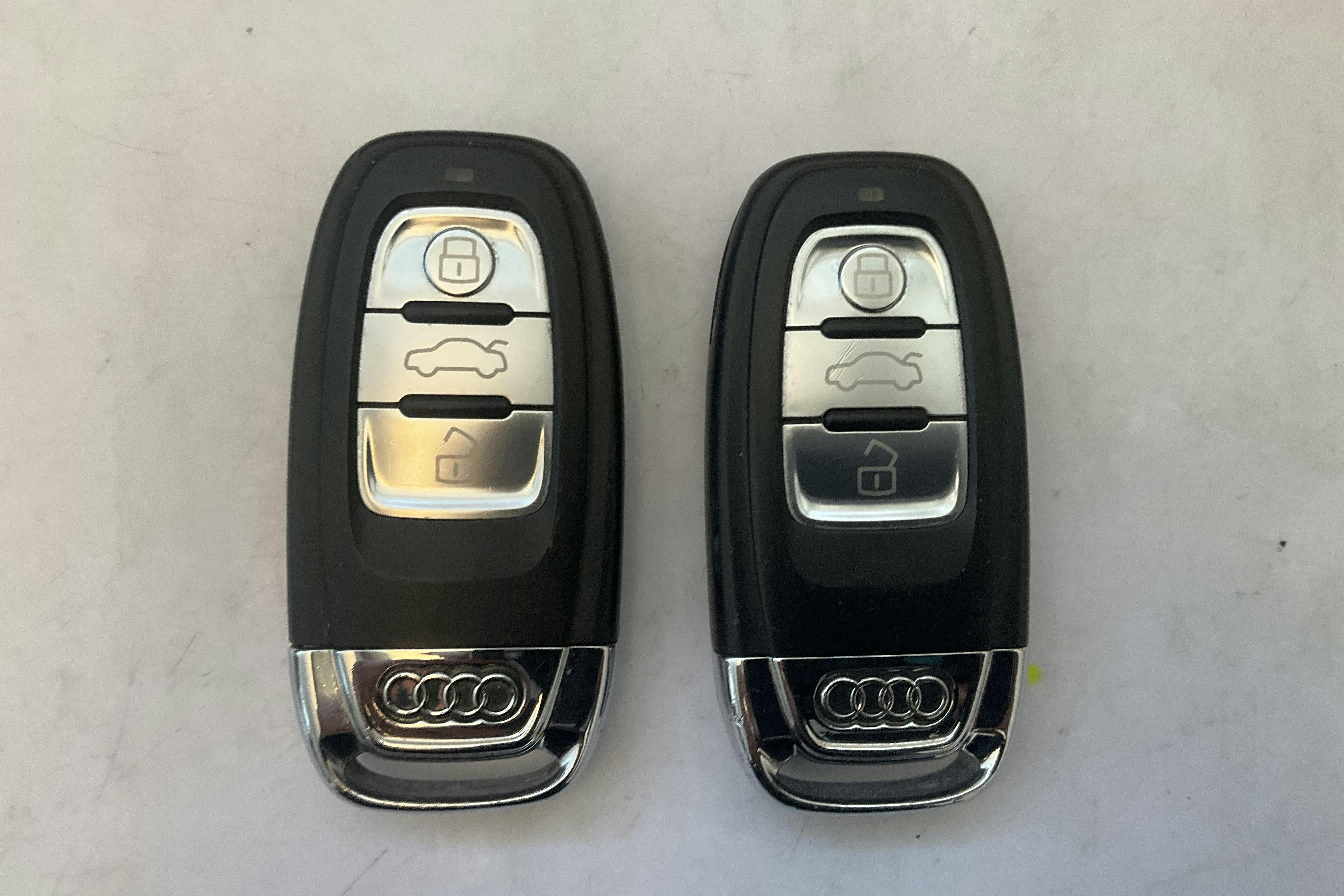 Presentationsfoto 12 av 12: Audi Q5 2.0 TDI quattro (177hk) - 15 456 mil - Automat - svart - 2013