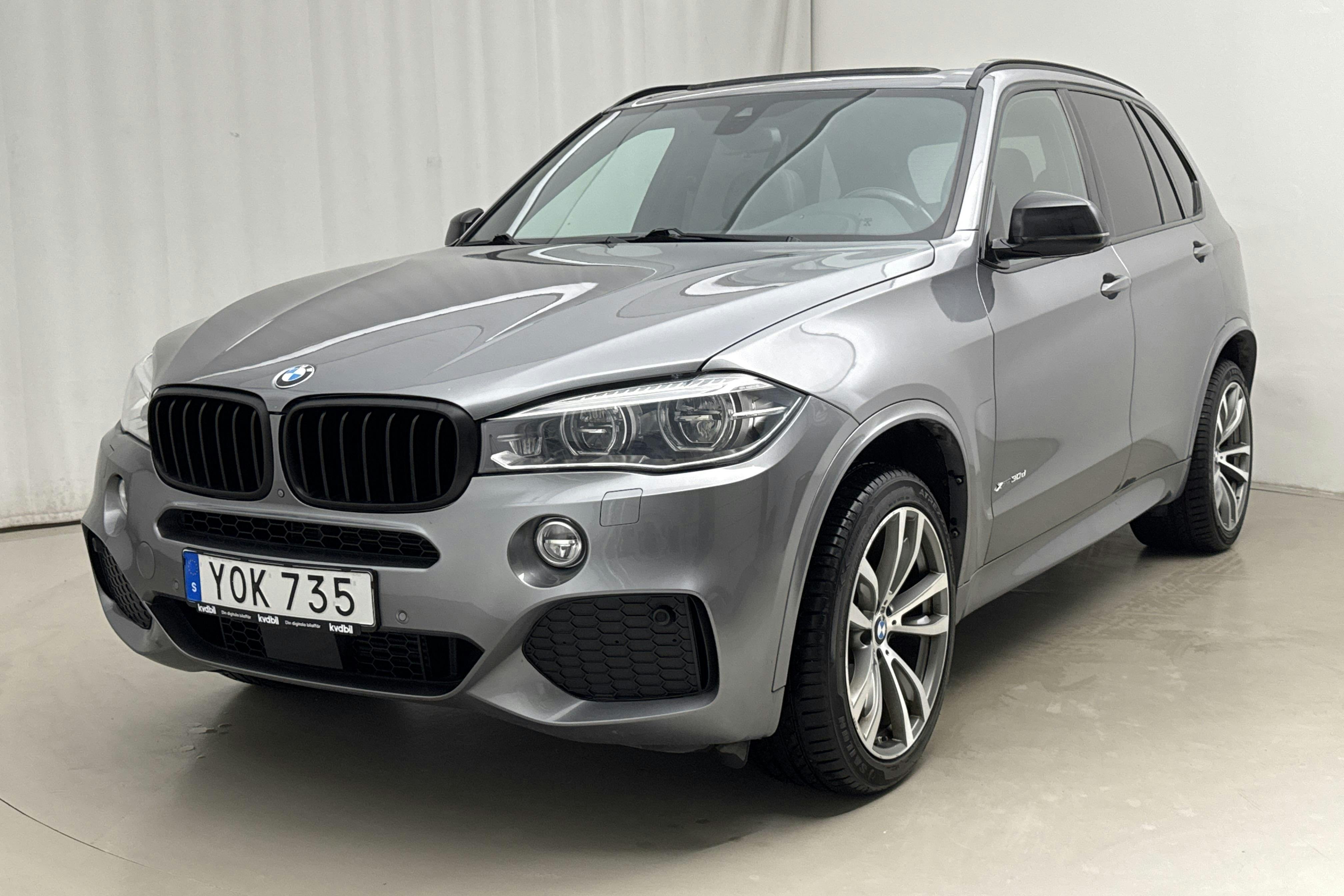 BMW X5 xDrive30d, F15 (258hk) - 116 840 km - Automatic - gray - 2018