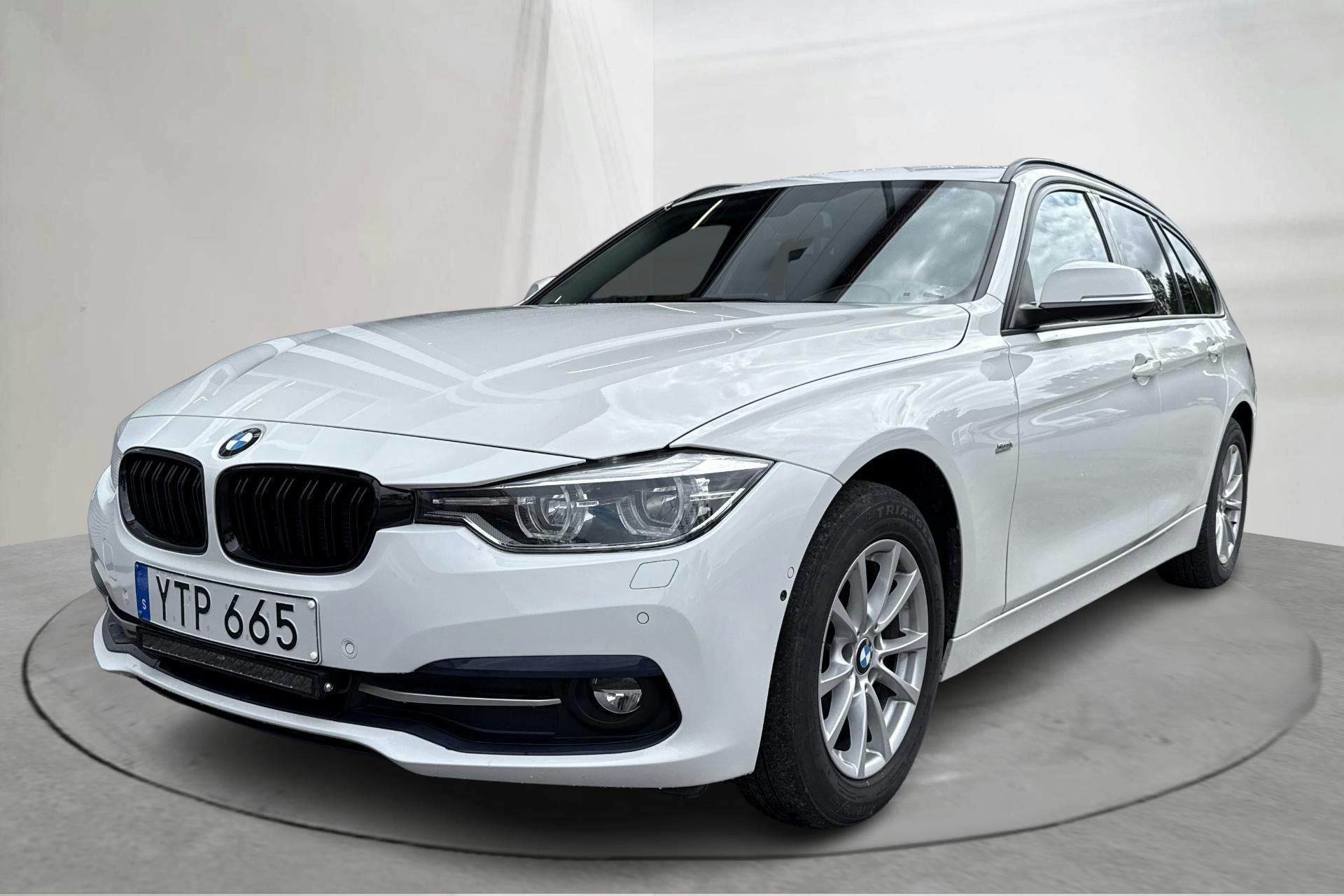 BMW 320d xDrive Touring, F31 (190hk) - 151 110 km - Automaatne - valge - 2018
