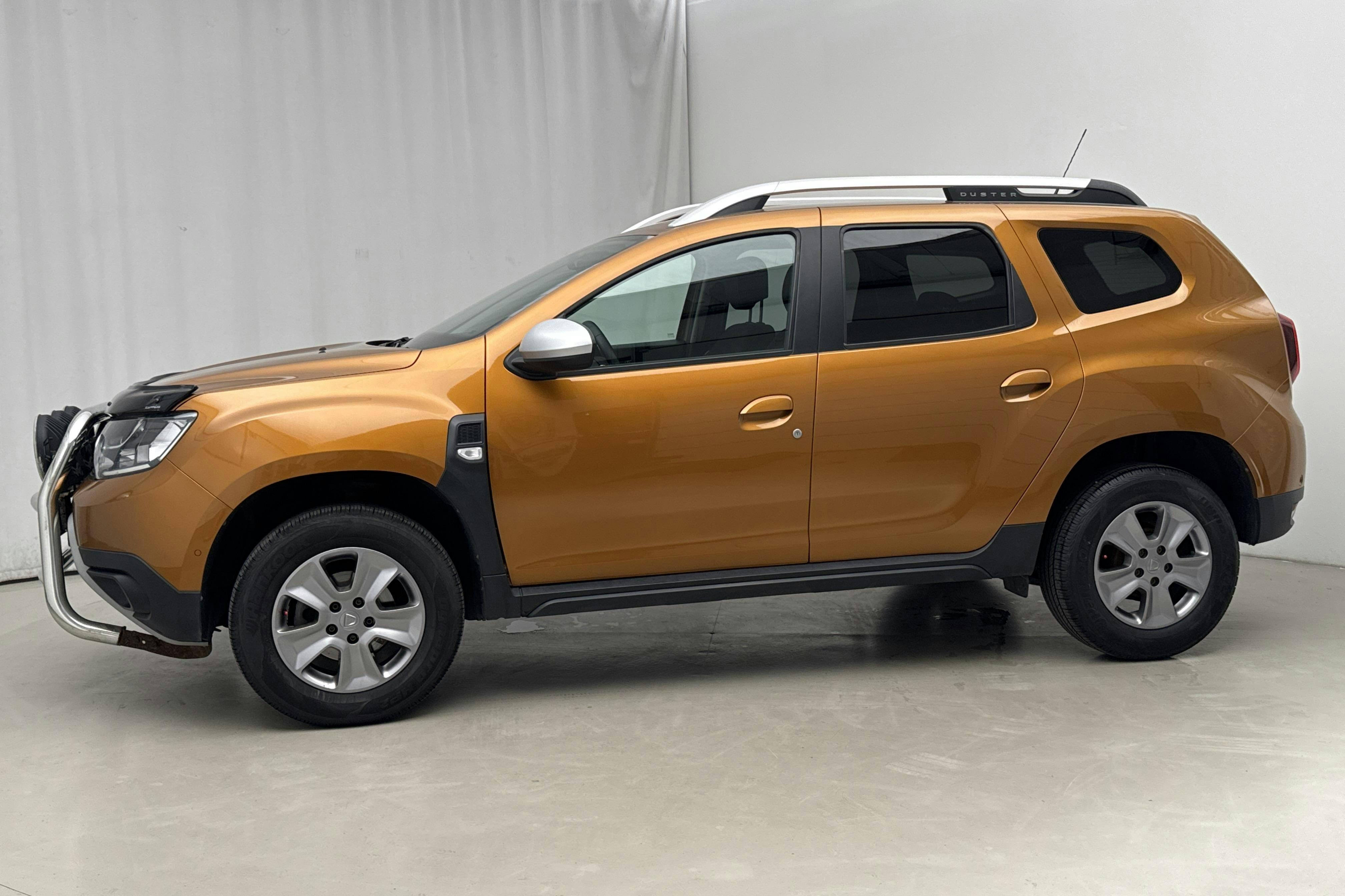 Presentationsfoto 2 av 20: Dacia Duster 1.3 TCe 4x2 (150hk) - 6 854 mil - Manuell - 2019