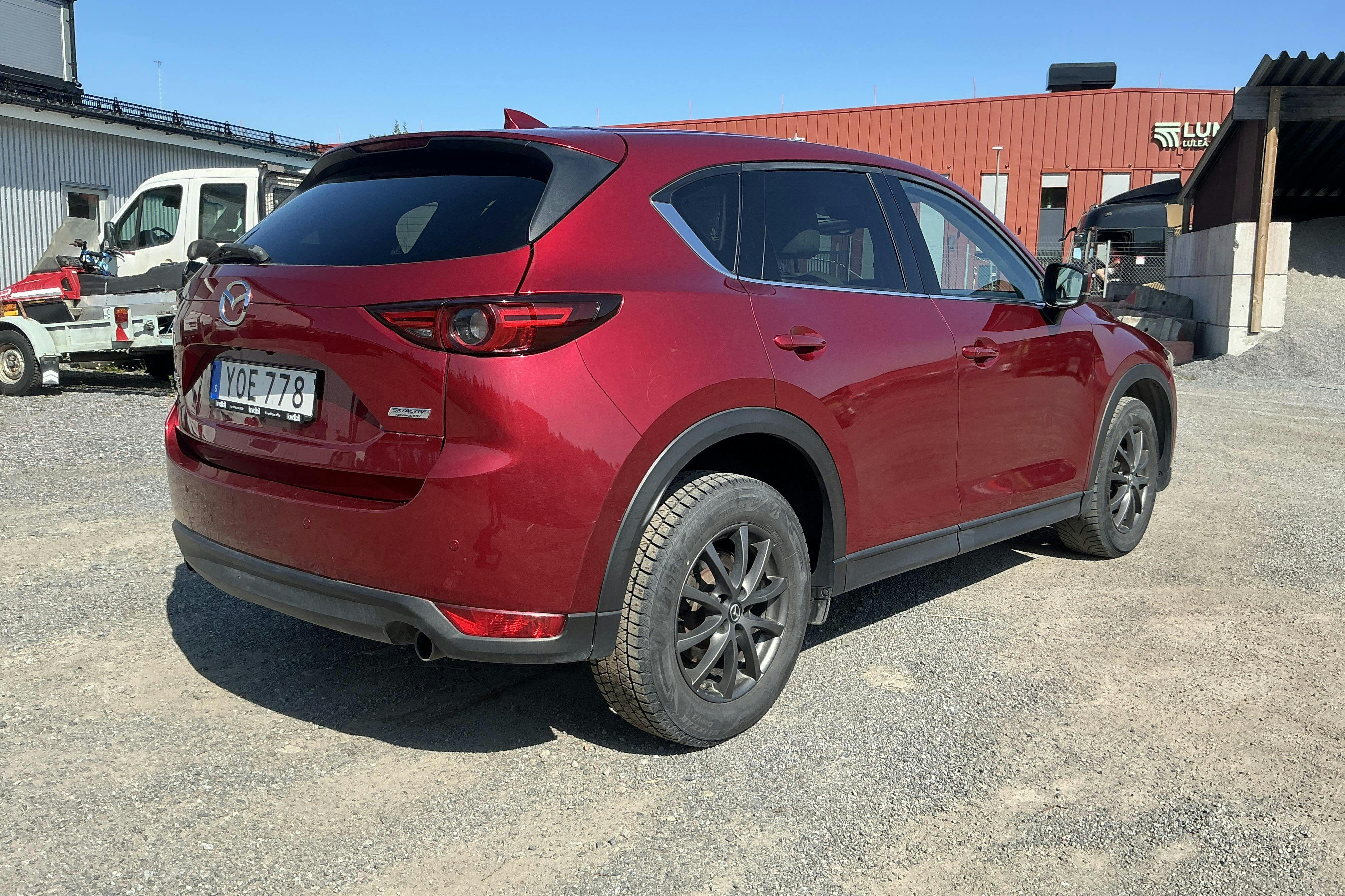 Mazda CX-5 2.2 DE AWD (175hk) - 18 250 mil - Automat - röd - 2017