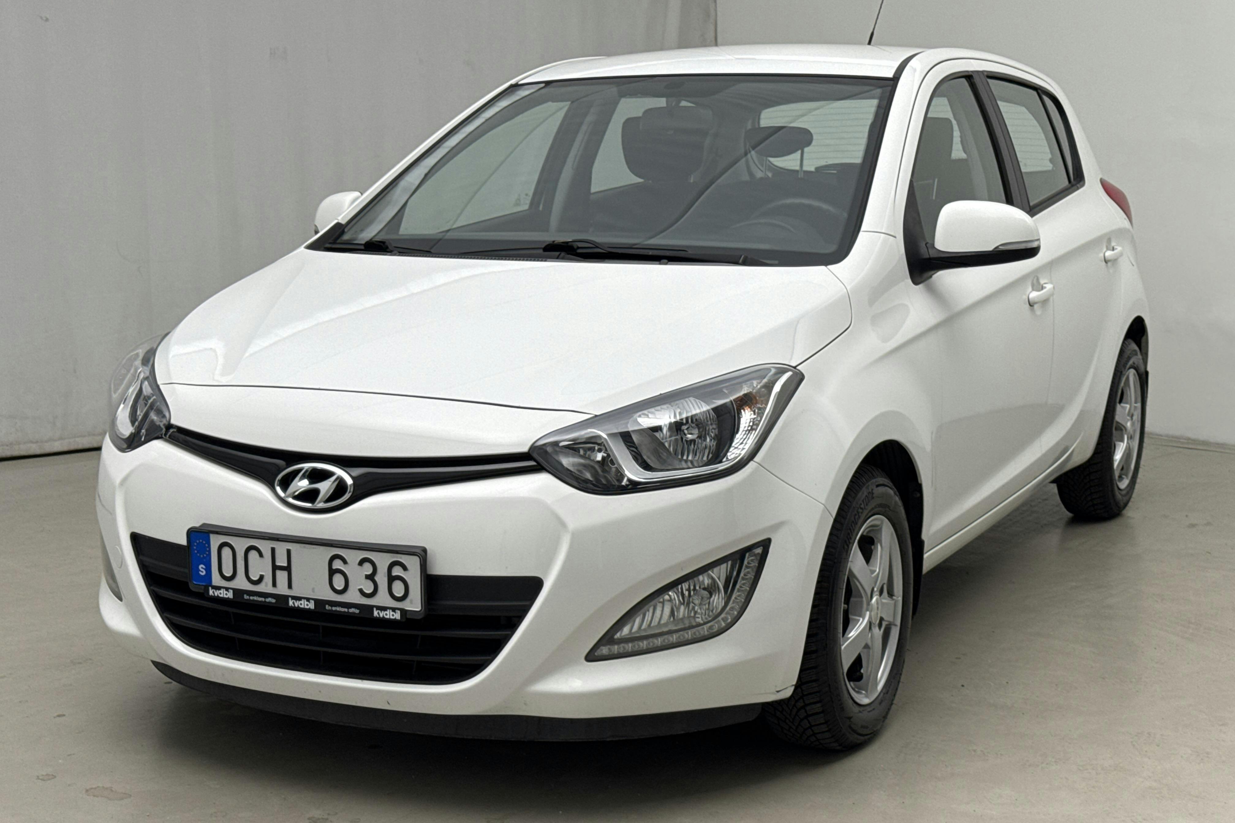 Hyundai i20 1.4 (100hk) - 127 800 km - Automatic - white - 2014
