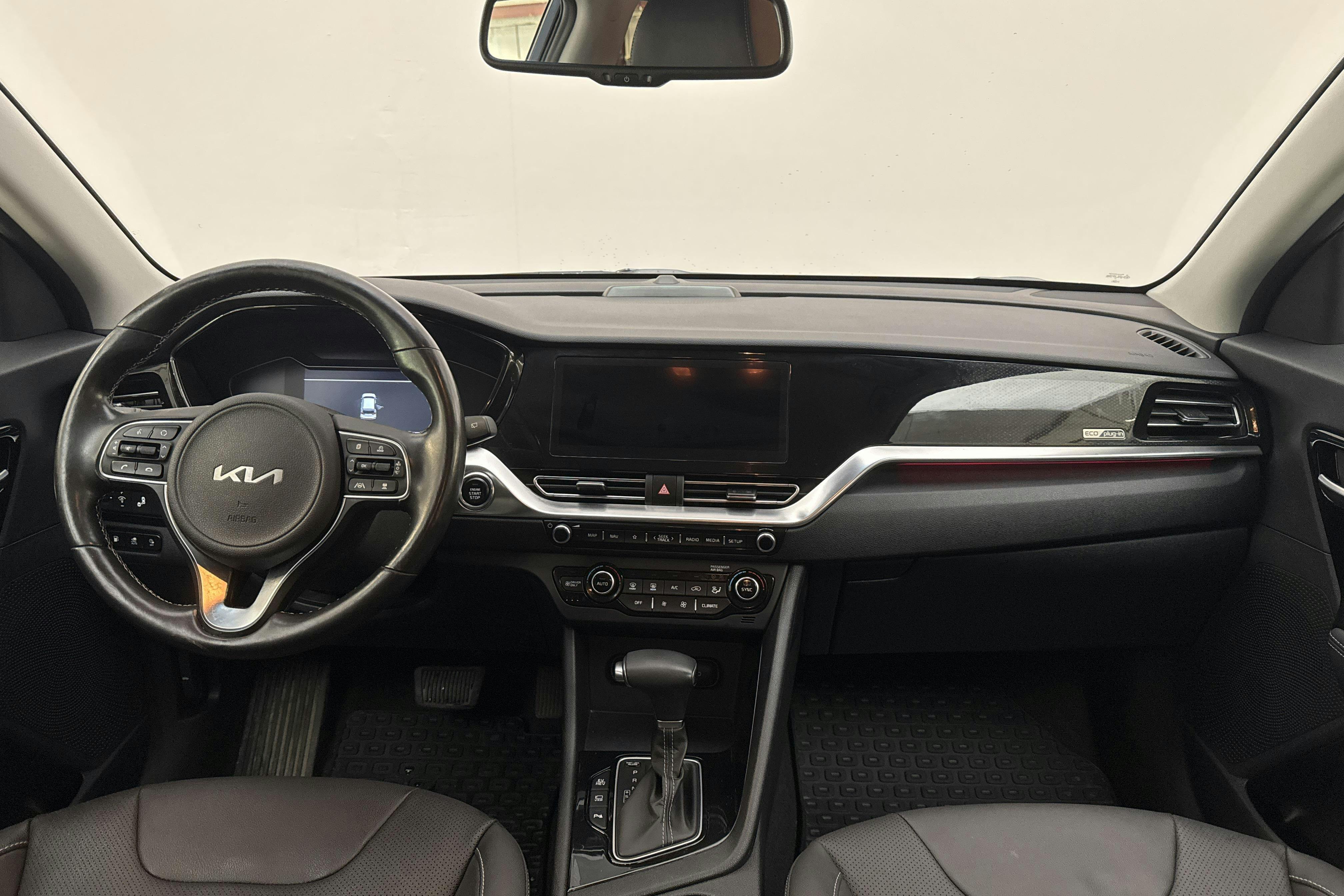 KIA Niro Plug-in Hybrid 1.6 (141hk) - 4 000 mil - Automat - blå - 2022