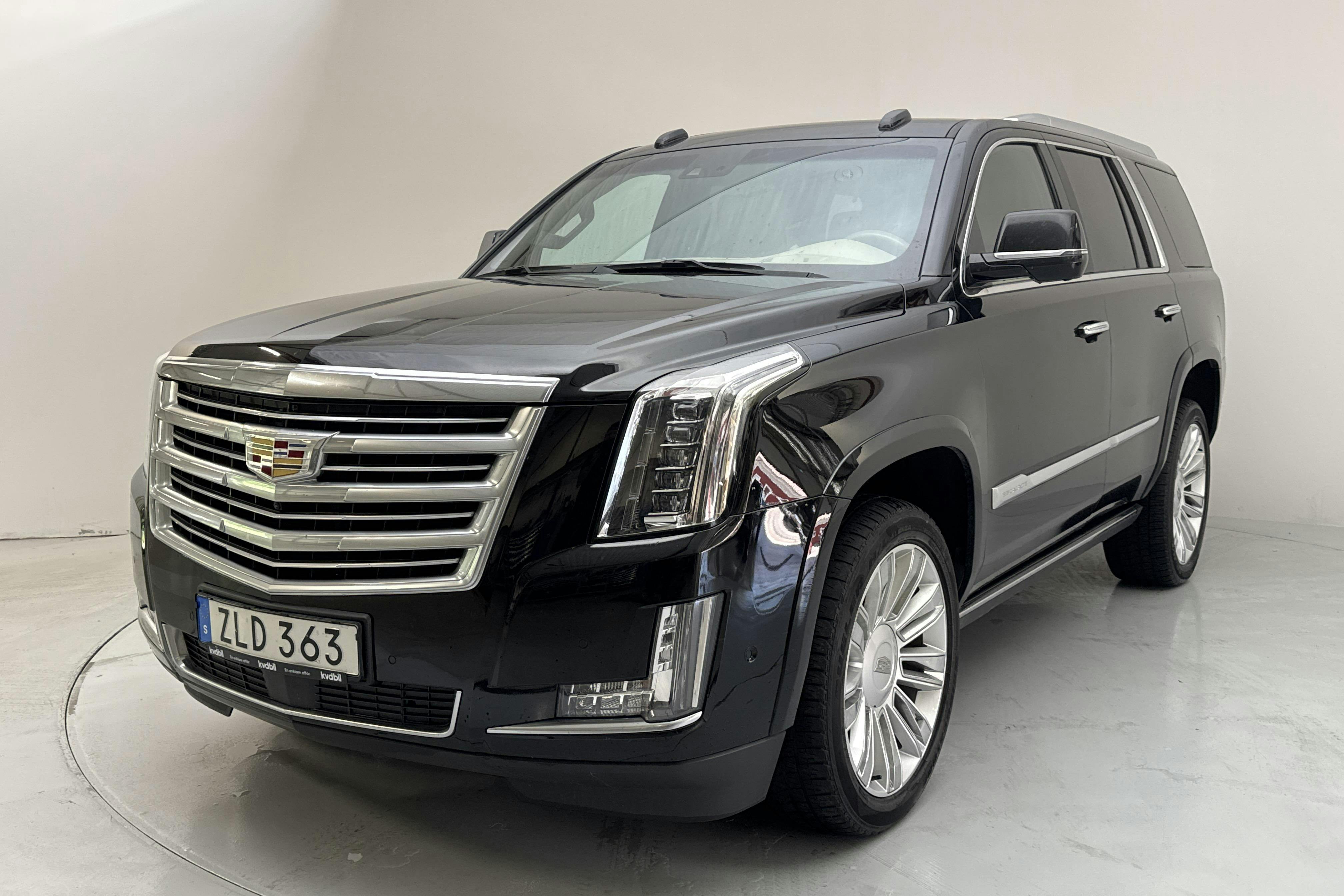 Cadillac Escalade 6.2 V8 4WD (426hk) - 9 093 mil - Automat - svart - 2018
