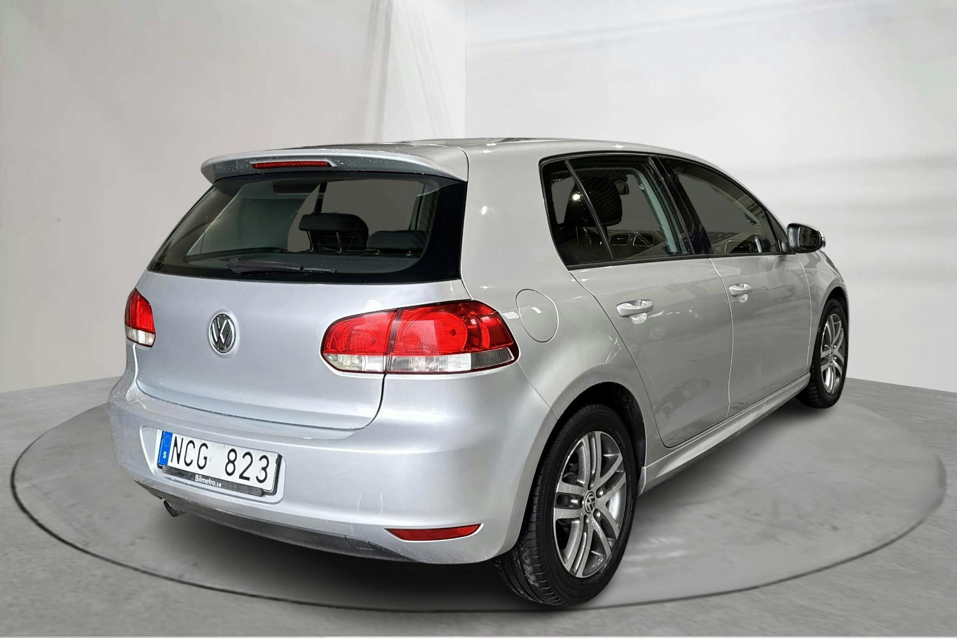 VW Golf VI 1.6 TDI BlueMotion Technology 5dr (105hk) - 14 199 mil - Manuell - silver - 2013