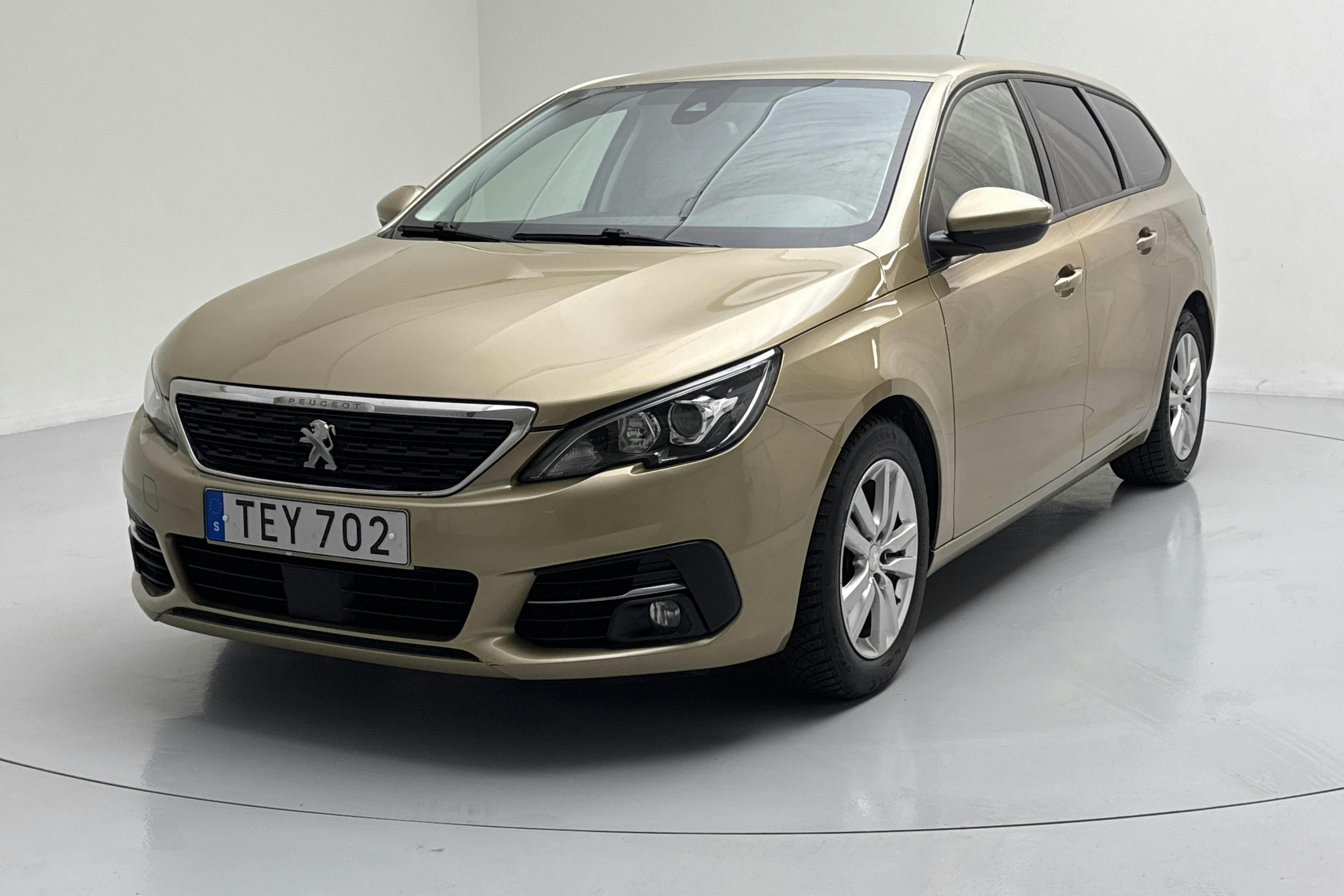 Peugeot 308 SW PureTech (130hk) - 14 815 mil - Automat - 2018