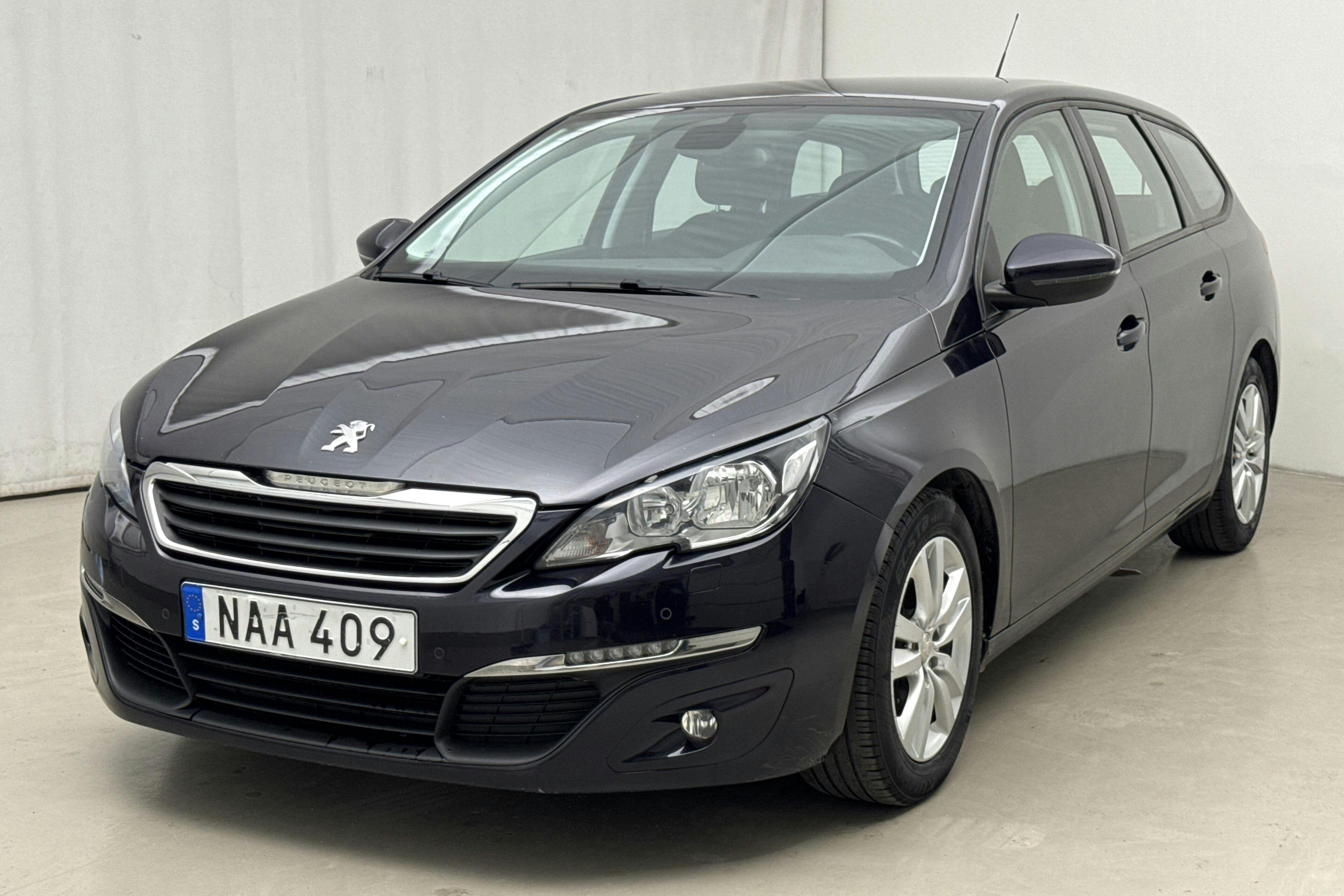 Peugeot 308 SW BlueHDi (120hk) - 14 719 mil - Automat - Dark Blue - 2016