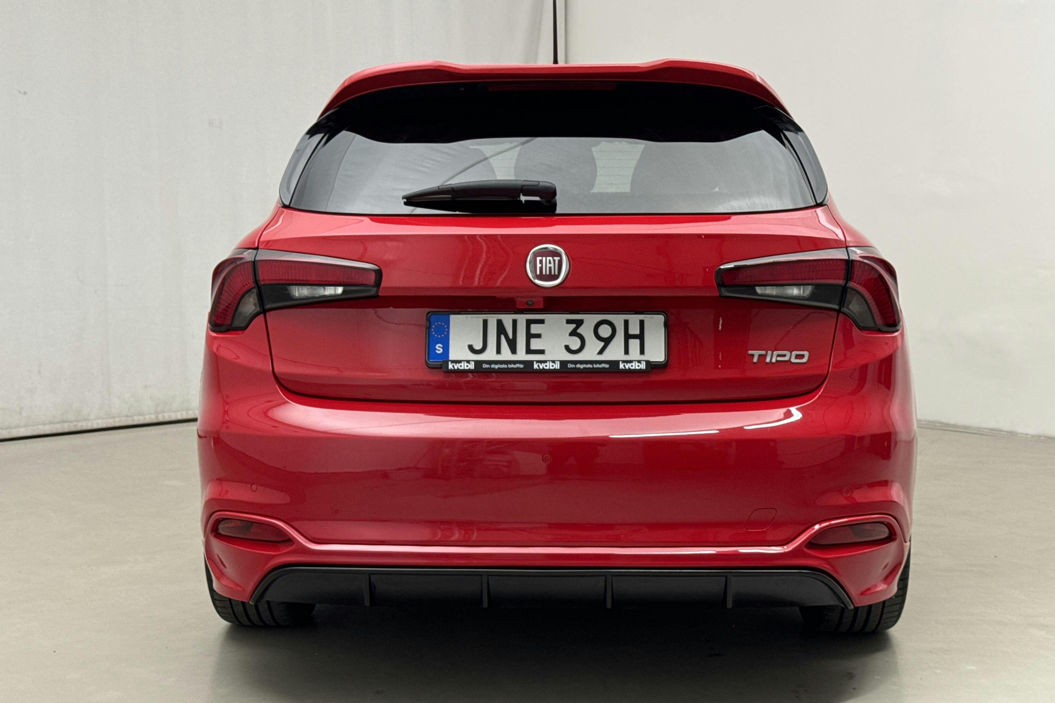 Fiat Tipo 1.4 5dr (120hk) - 3 246 mil - Manuell - röd - 2020
