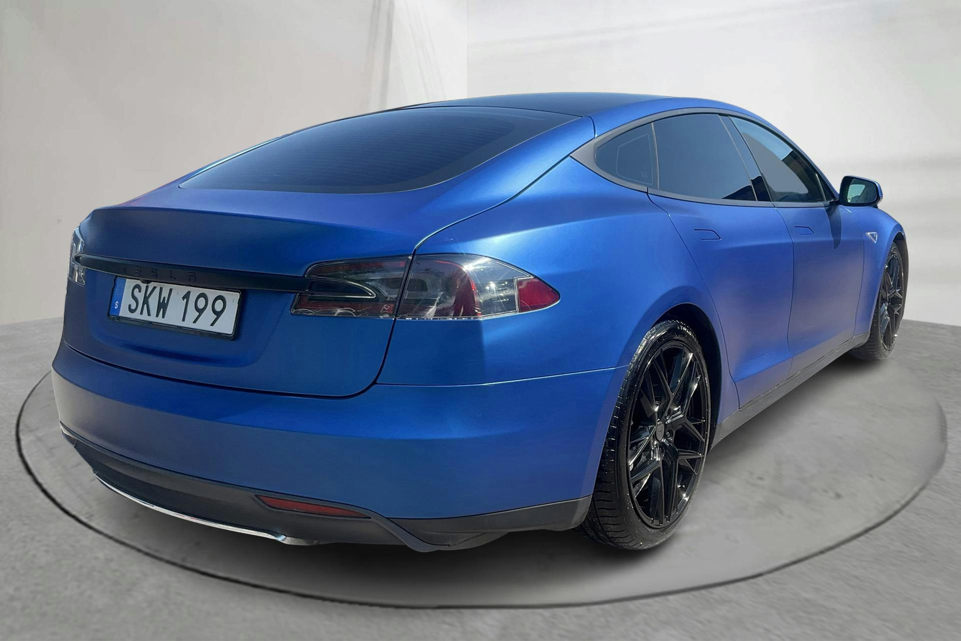 Tesla Model S 85 - 22 910 mil - Automat - svart - 2013