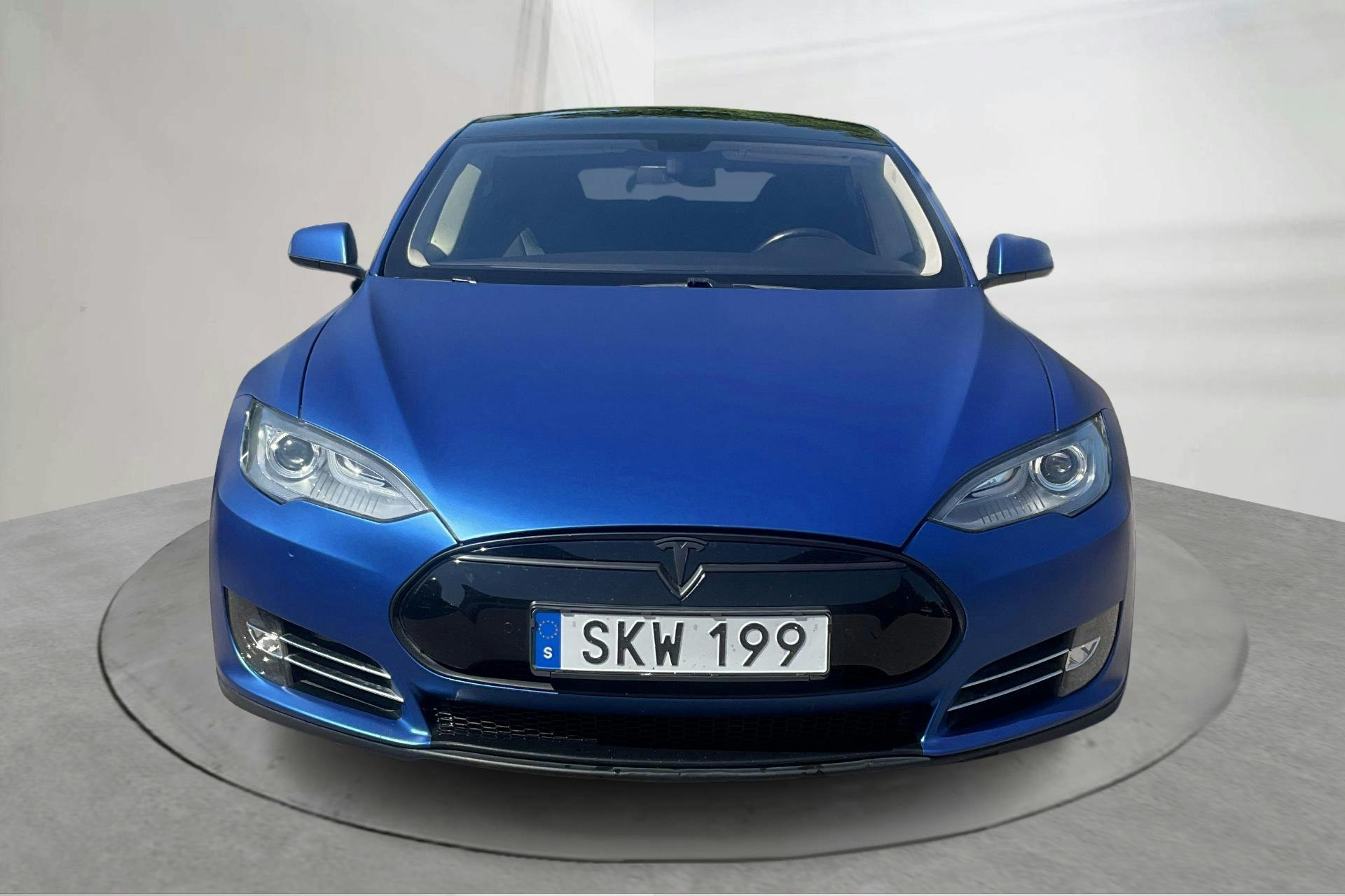 Tesla Model S 85 - 22 910 mil - Automat - svart - 2013