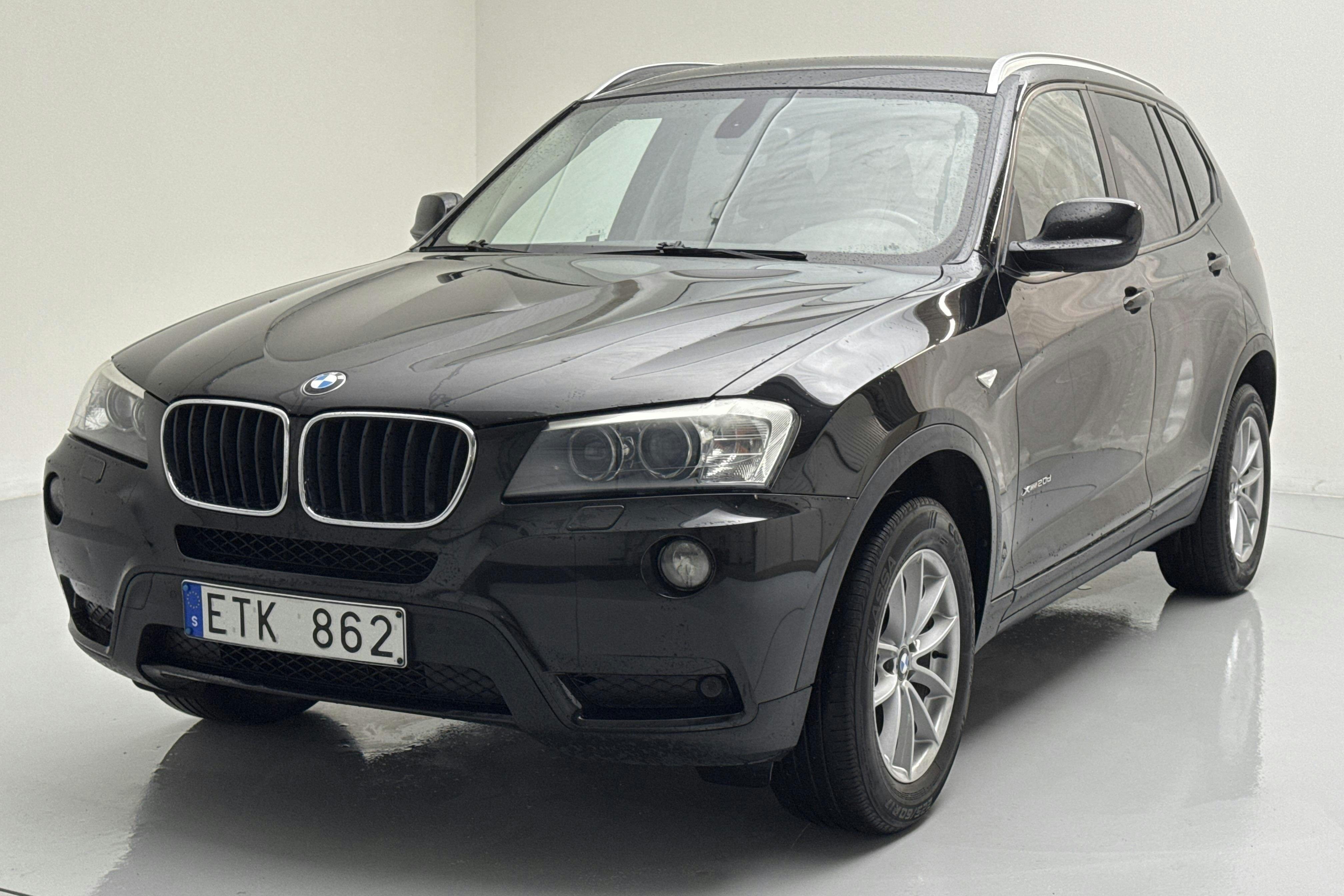 BMW X3 xDrive20d, F25 (184hk) - 17 355 mil - Automat - svart - 2011