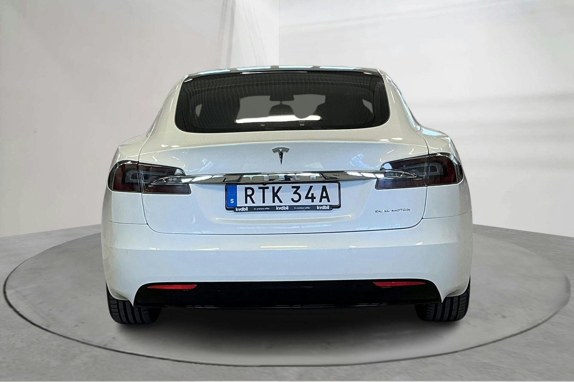 Tesla Model S Dual Motor Long Range AWD - 17 436 mil - Automat - vit - 2020