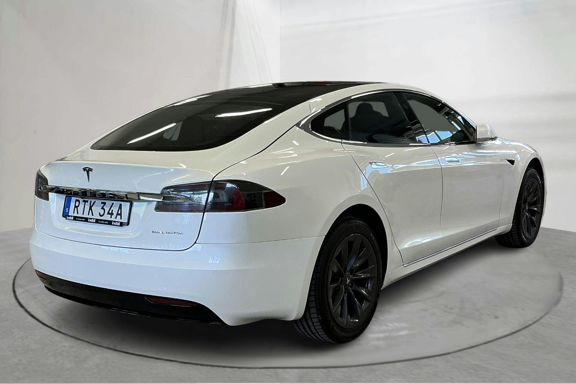 Tesla Model S Dual Motor Long Range AWD - 17 436 mil - Automat - vit - 2020