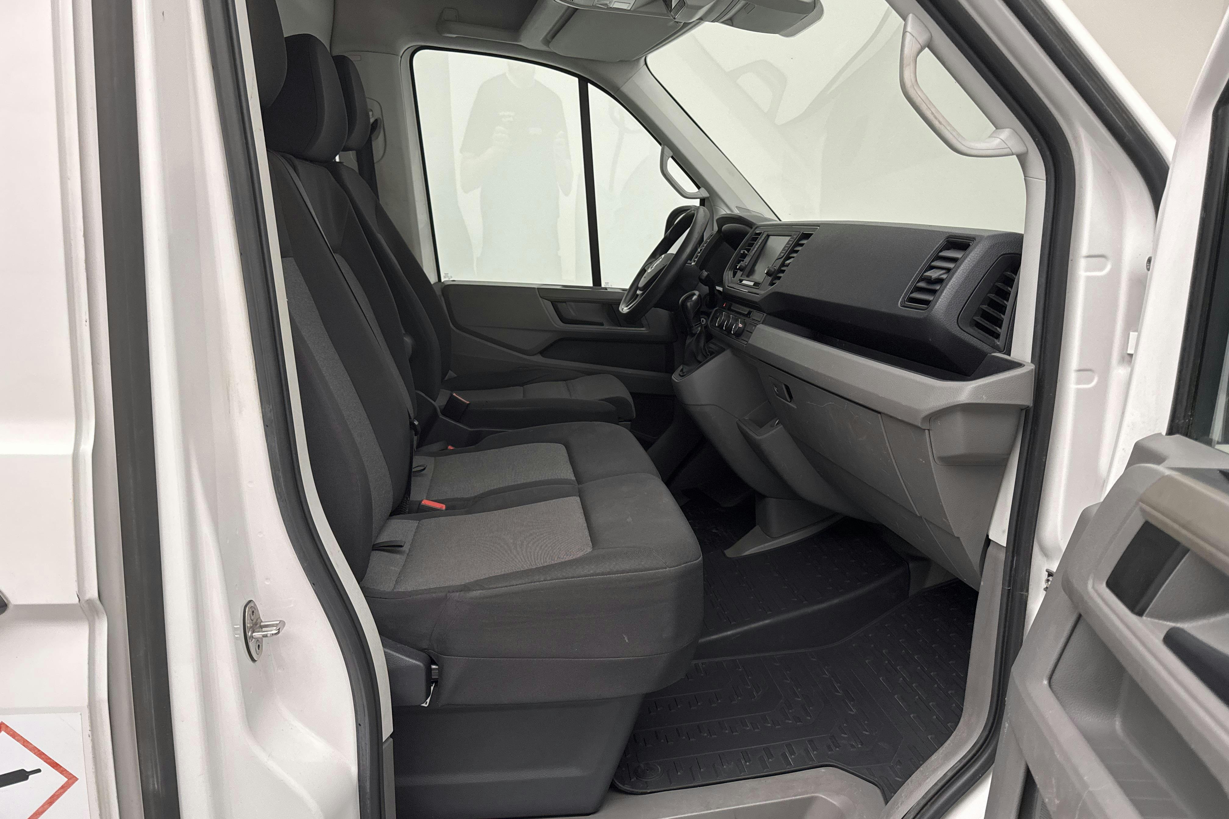 VW Crafter 35 2.0 TDI Skåp (177hk) - 13 238 mil - Automat - vit - 2018
