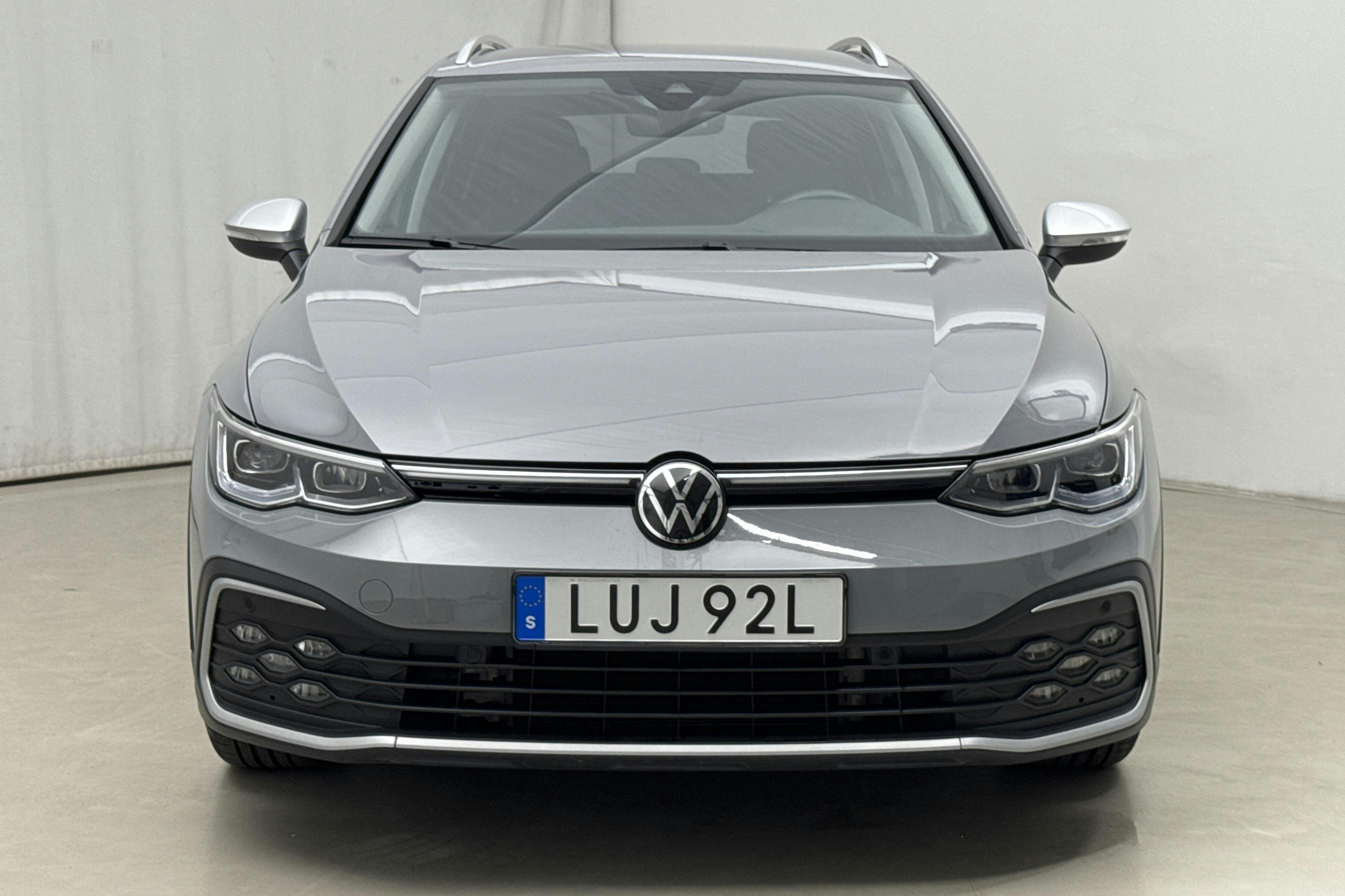 VW Golf Alltrack 2.0 TDI SCR 4Motion (200hk) - 3 465 mil - Automat - grå - 2022