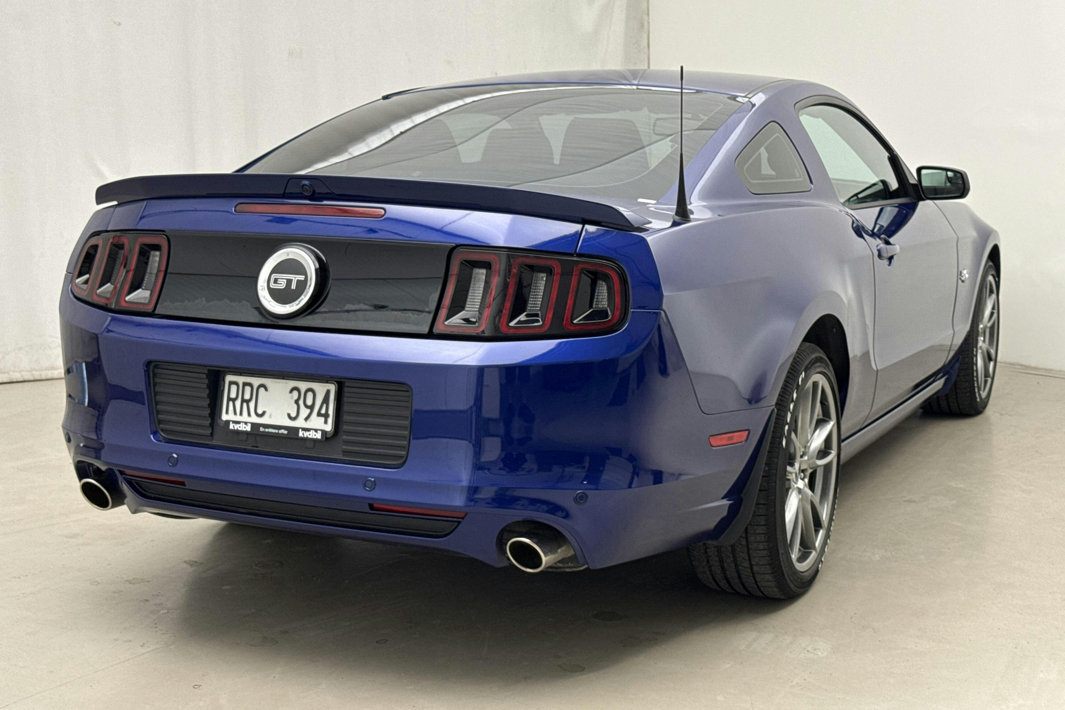 Ford Mustang GT 5.0 V8 Coupé (412hk) - 1 846 mil - Automat - blå - 2013