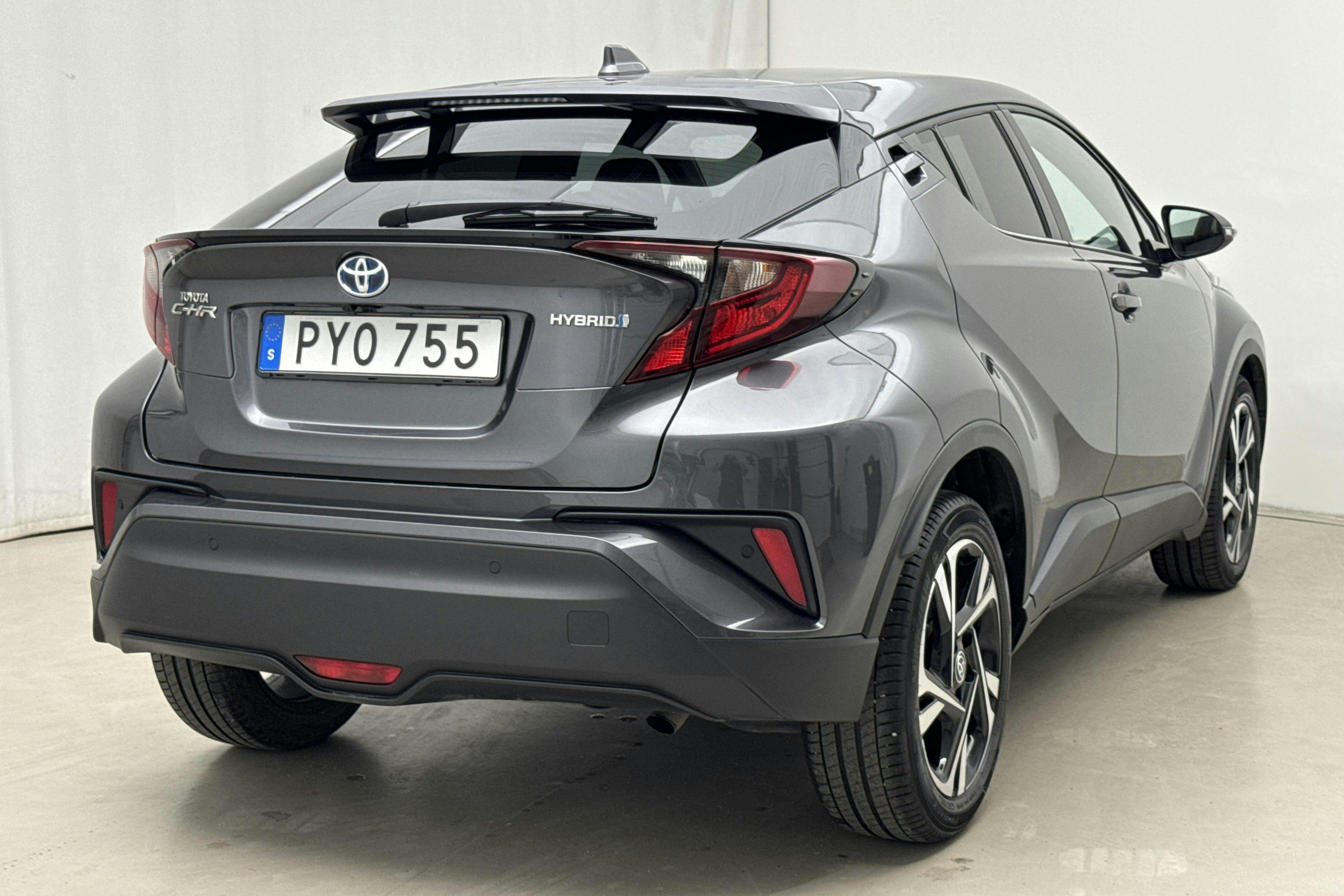 Toyota C-HR 1.8 HSD (122hk) - 2 990 mil - Automat - Dark Grey - 2023