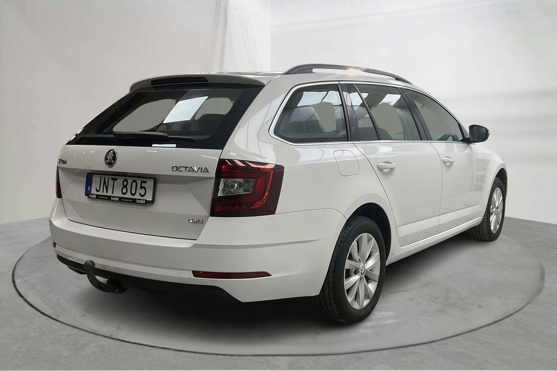 Skoda Octavia III 2.0 TDI CR Combi 4x4 (150hk) - 11 085 mil - Manuell - vit - 2018