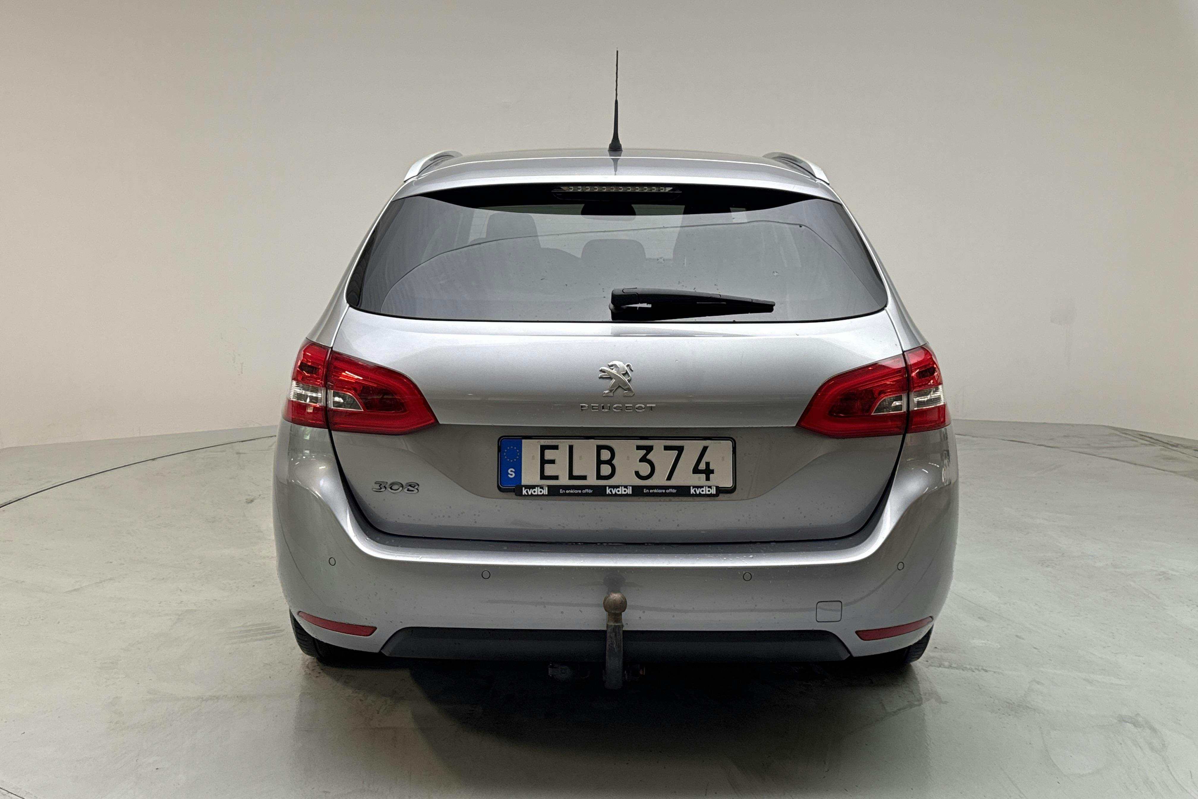 Peugeot 308 SW BlueHDi (120hk) - 14 808 mil - Manuell - grå - 2017