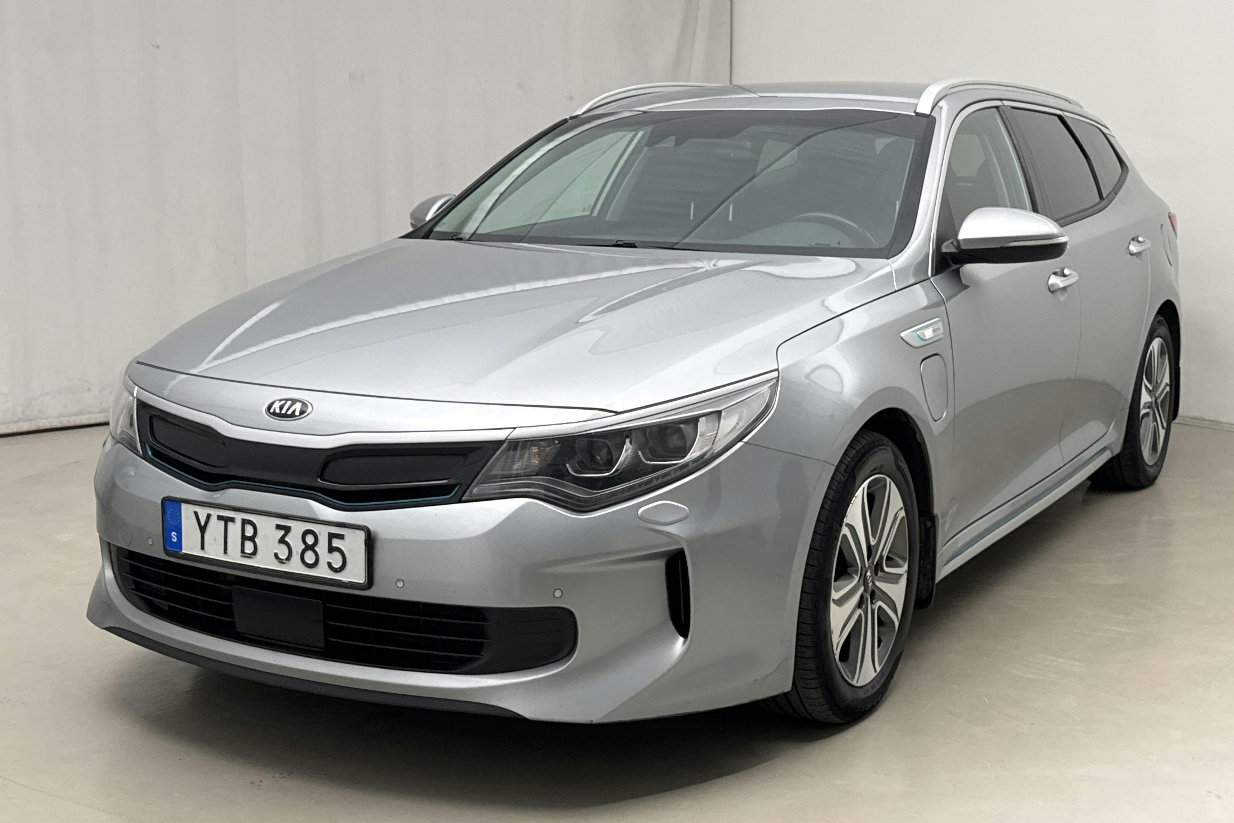 KIA Optima 2.0 GDi Plug-in Hybrid SW (205hk) - 20 813 mil - Automat - grå - 2018